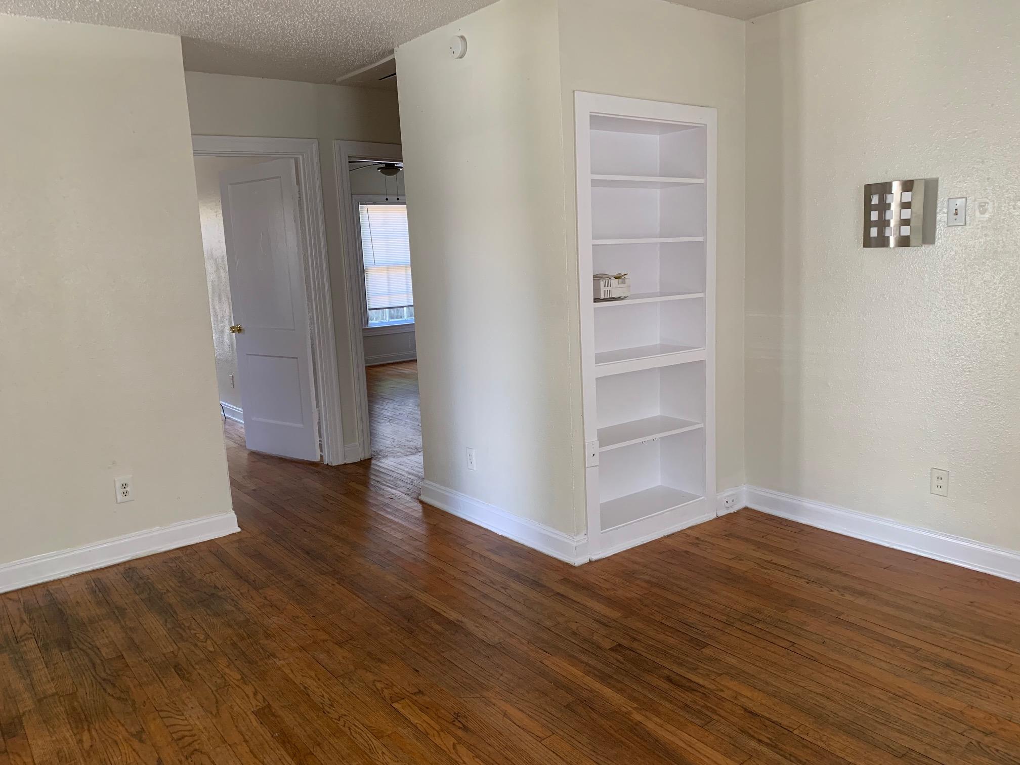 819 E 31st St, Austin, TX 78705