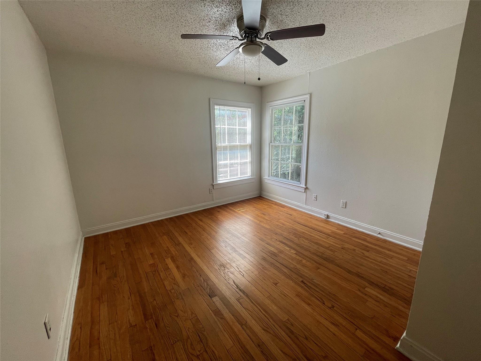 819 E 31st St, Austin, TX 78705