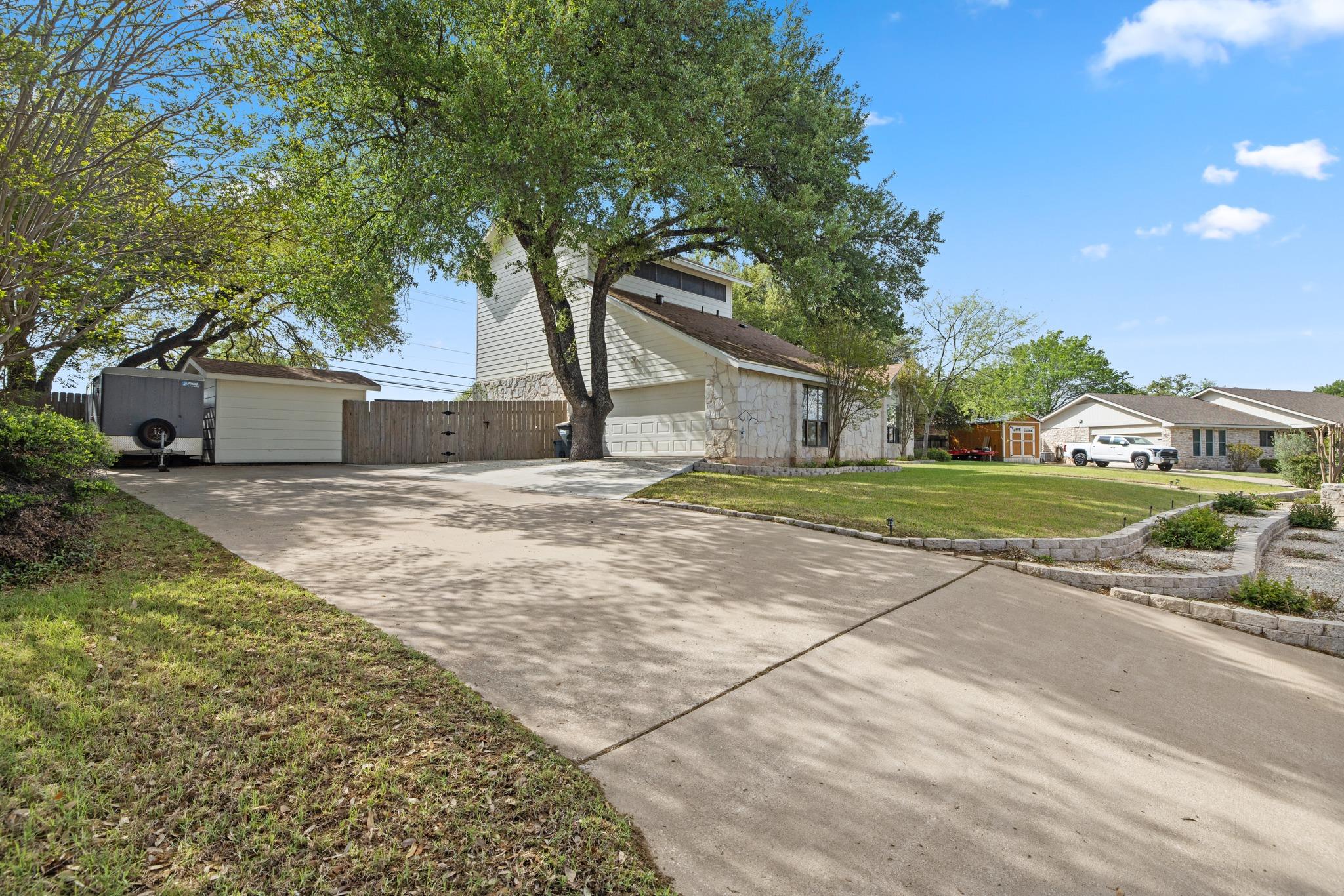 110 Riverwood Dr, Georgetown, TX 78628