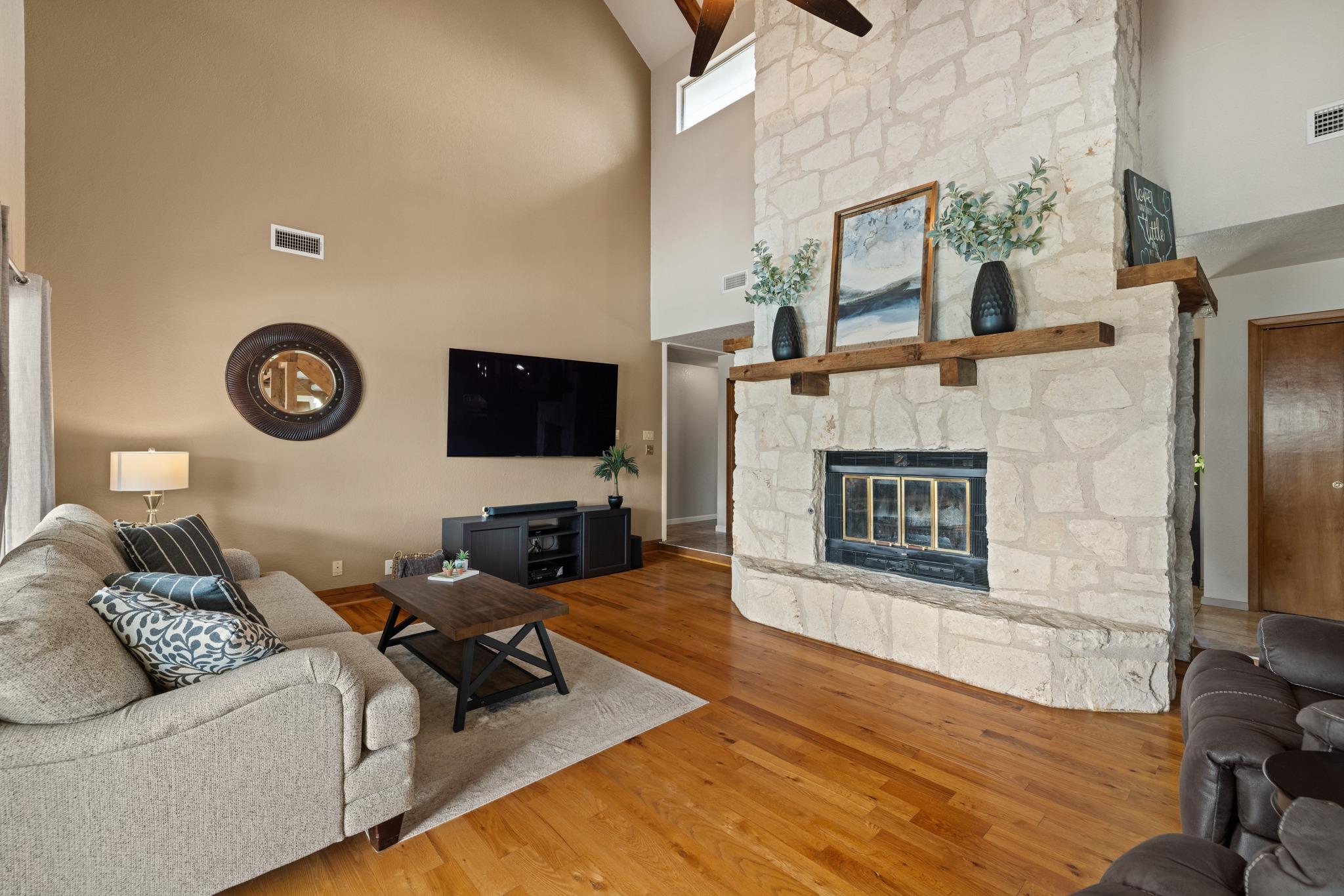 110 Riverwood Dr, Georgetown, TX 78628