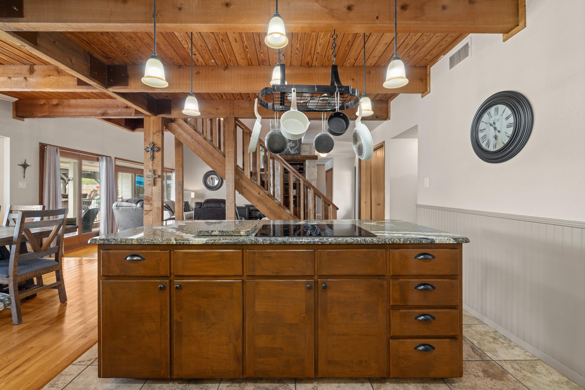 110 Riverwood Dr, Georgetown, TX 78628