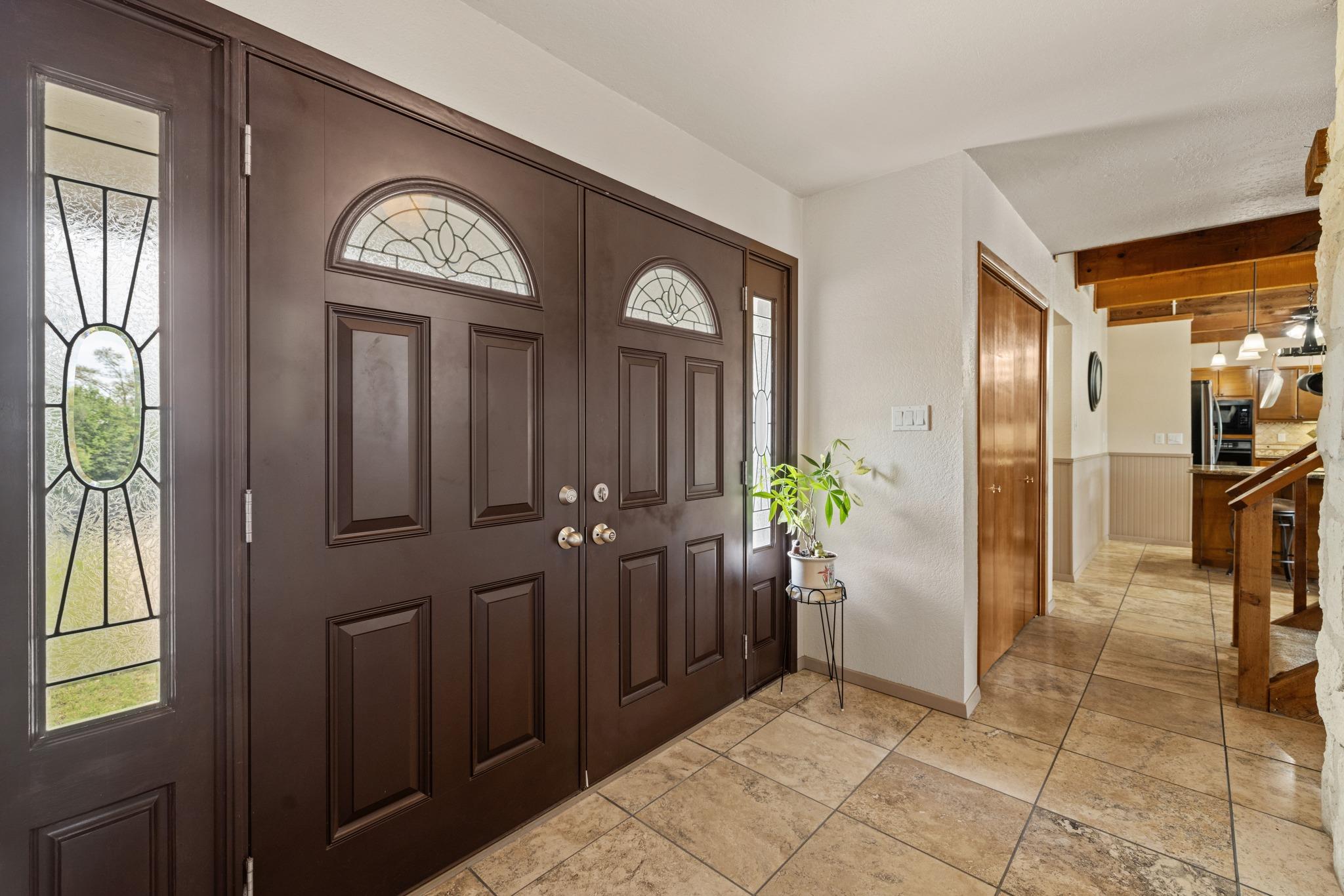 110 Riverwood Dr, Georgetown, TX 78628