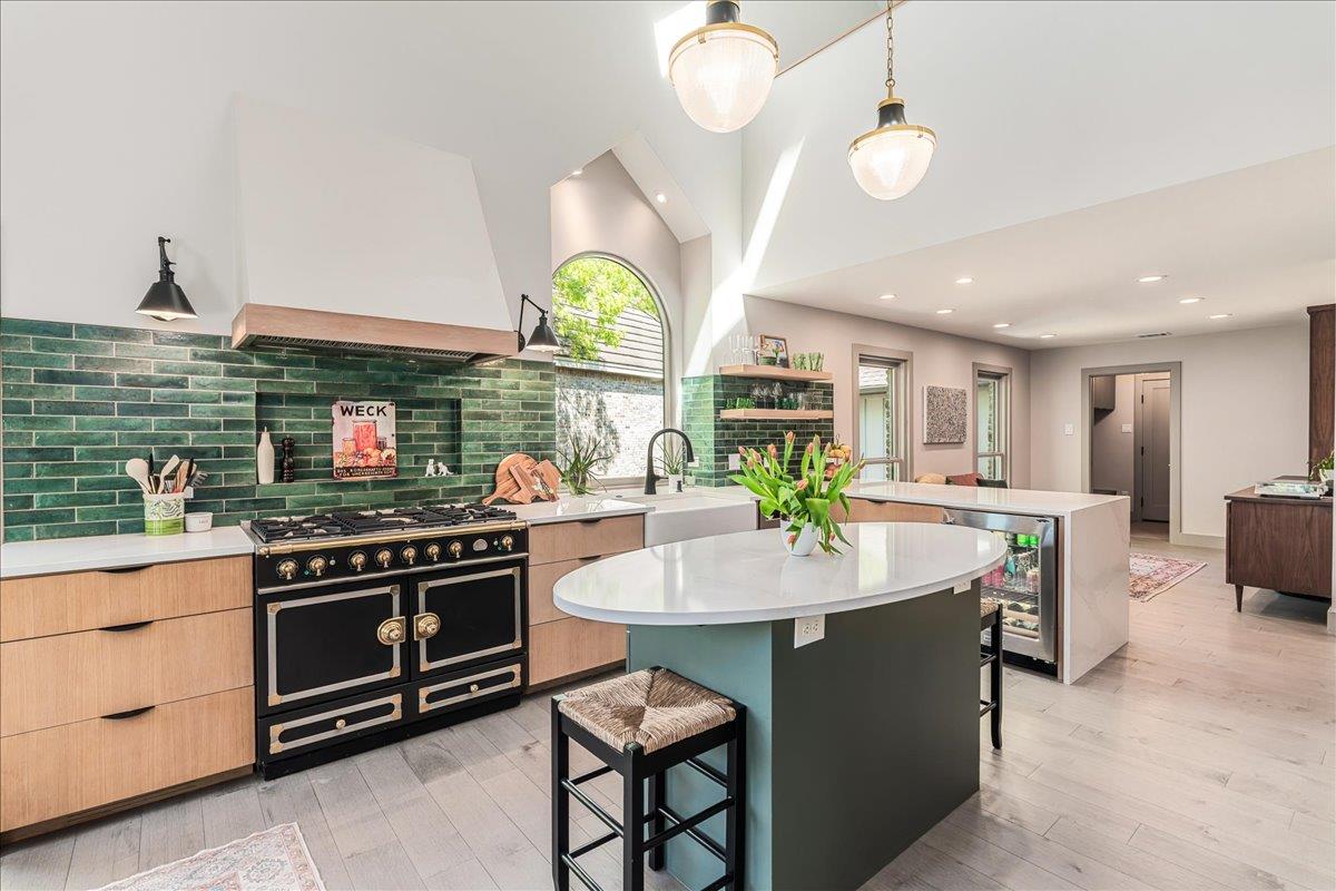 4406 Hyridge Dr, Austin, TX 78759