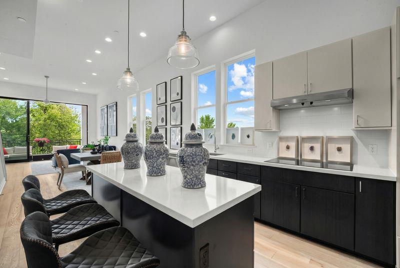 2505 Bluebonnet Ln # 14, Austin, TX 78704