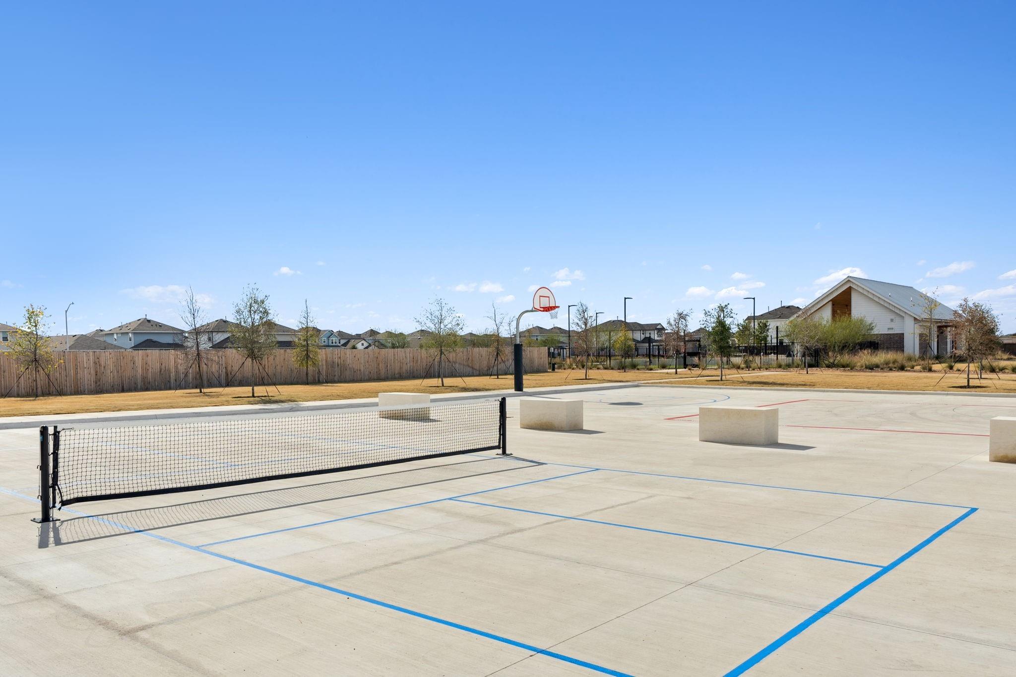 513 Thistle Ln, Kyle, TX 78656