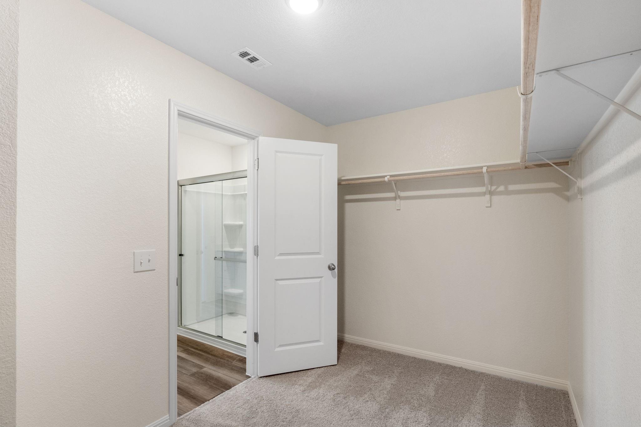 513 Thistle Ln, Kyle, TX 78656