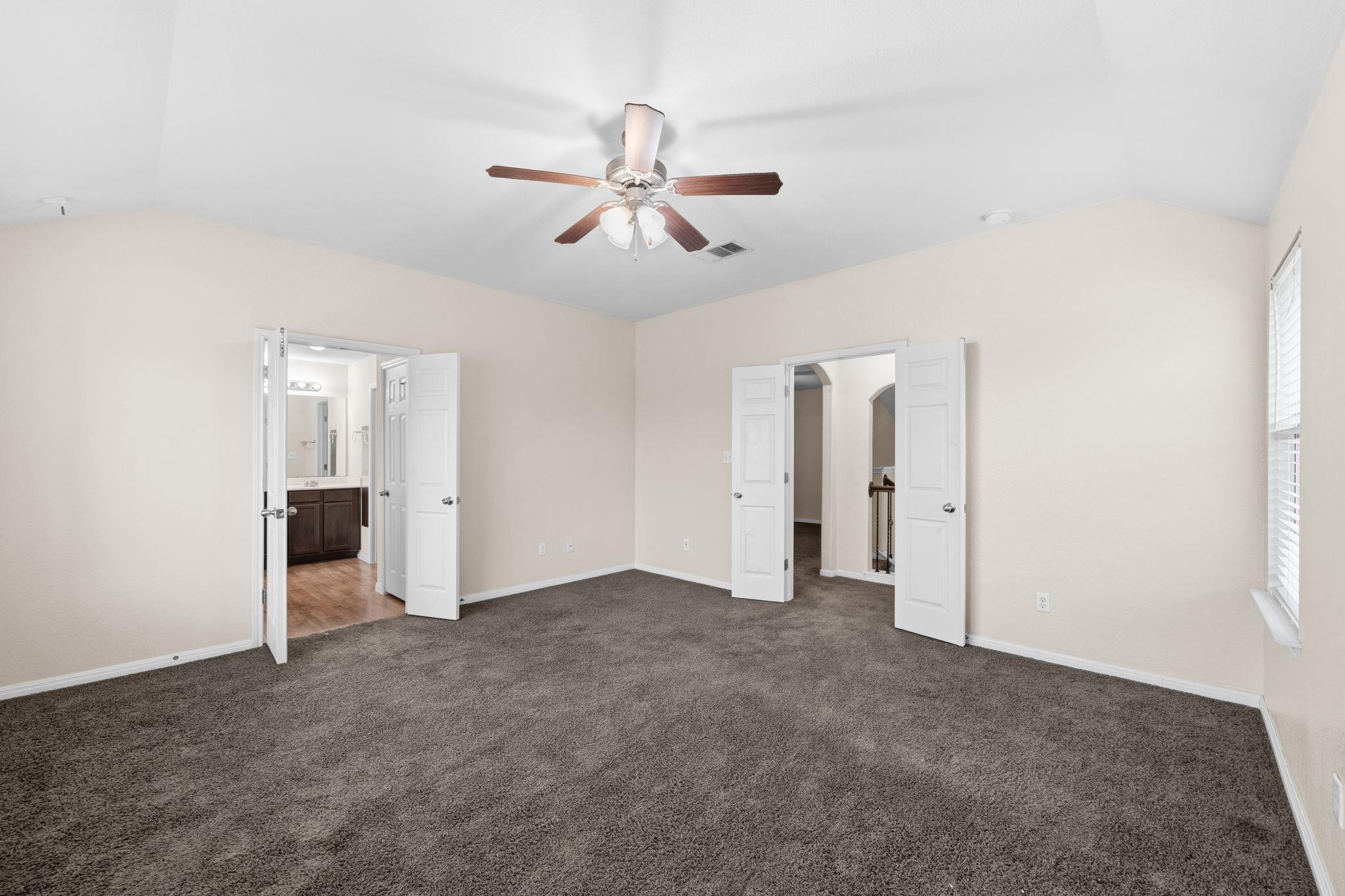 601 Silver Wing Ct, Austin, TX 78725