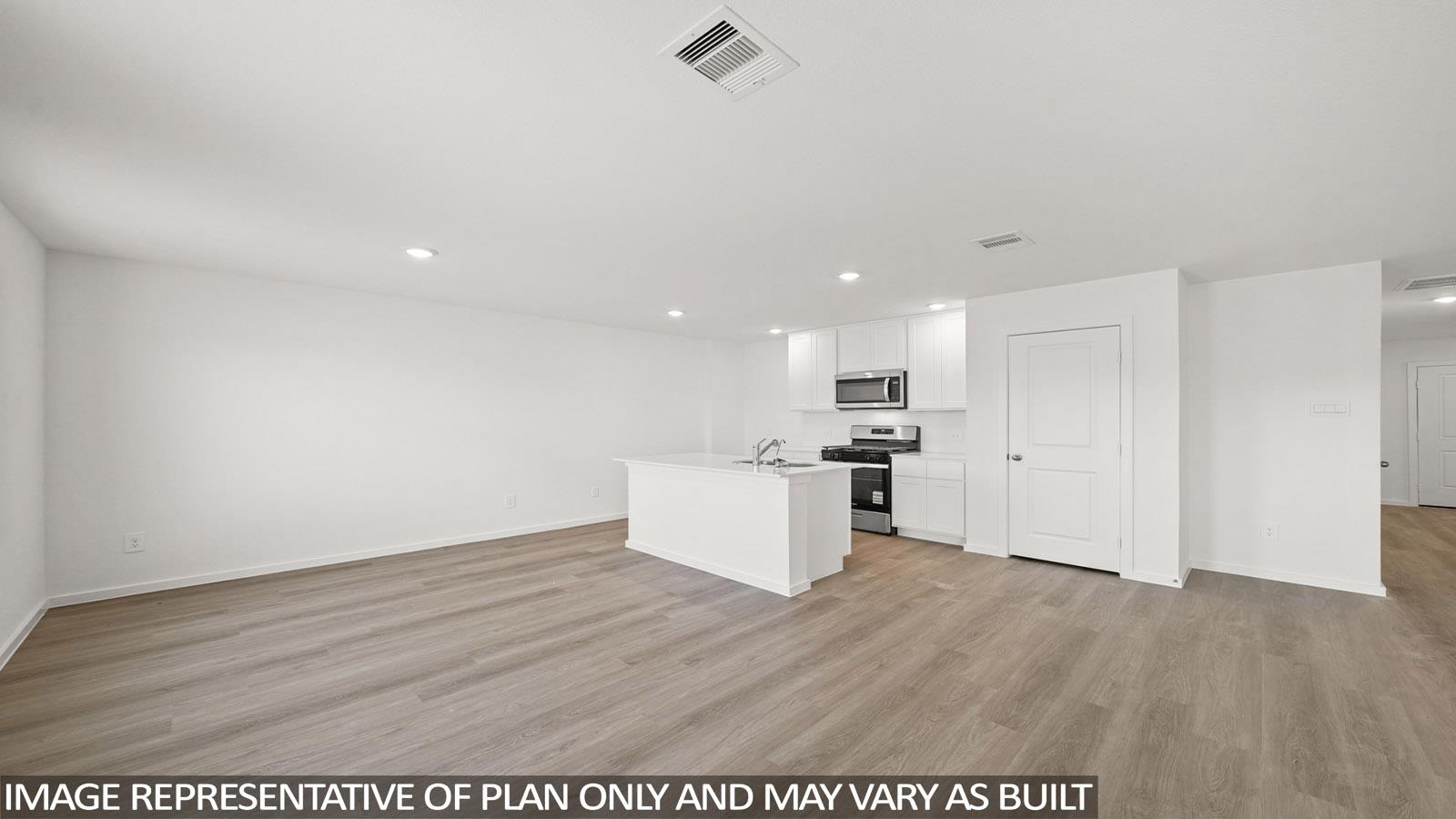 176 Baby Calf Roping Rd, Jarrell, TX 76537