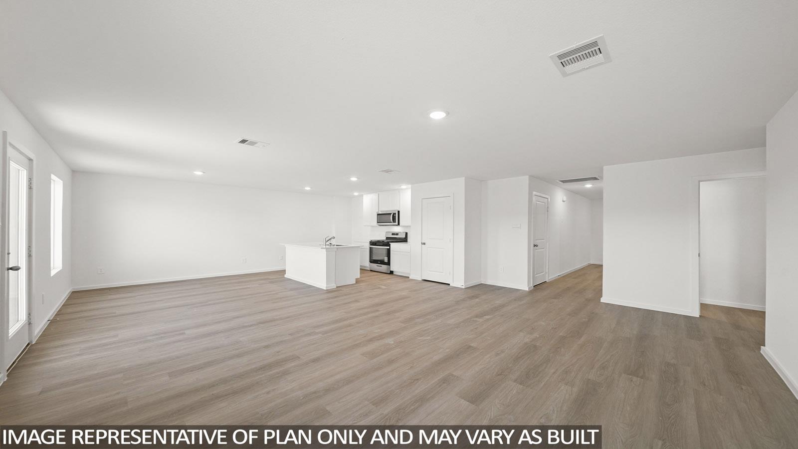 176 Baby Calf Roping Rd, Jarrell, TX 76537