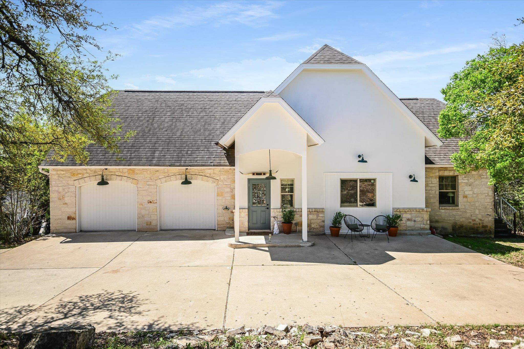 700 Furlong Dr, Austin, TX 78746