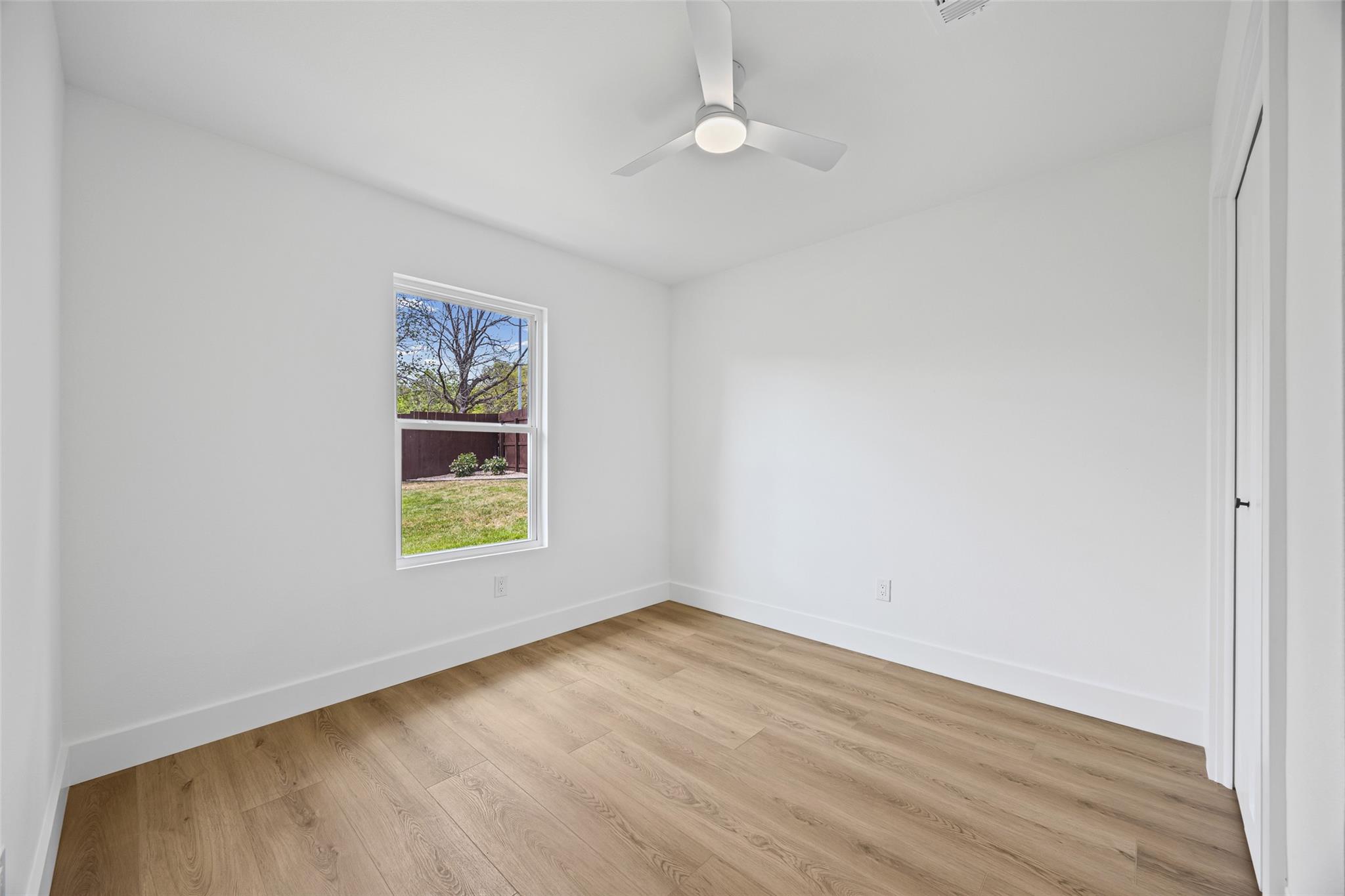 7900 KENESHAW Dr, Austin, TX 78745