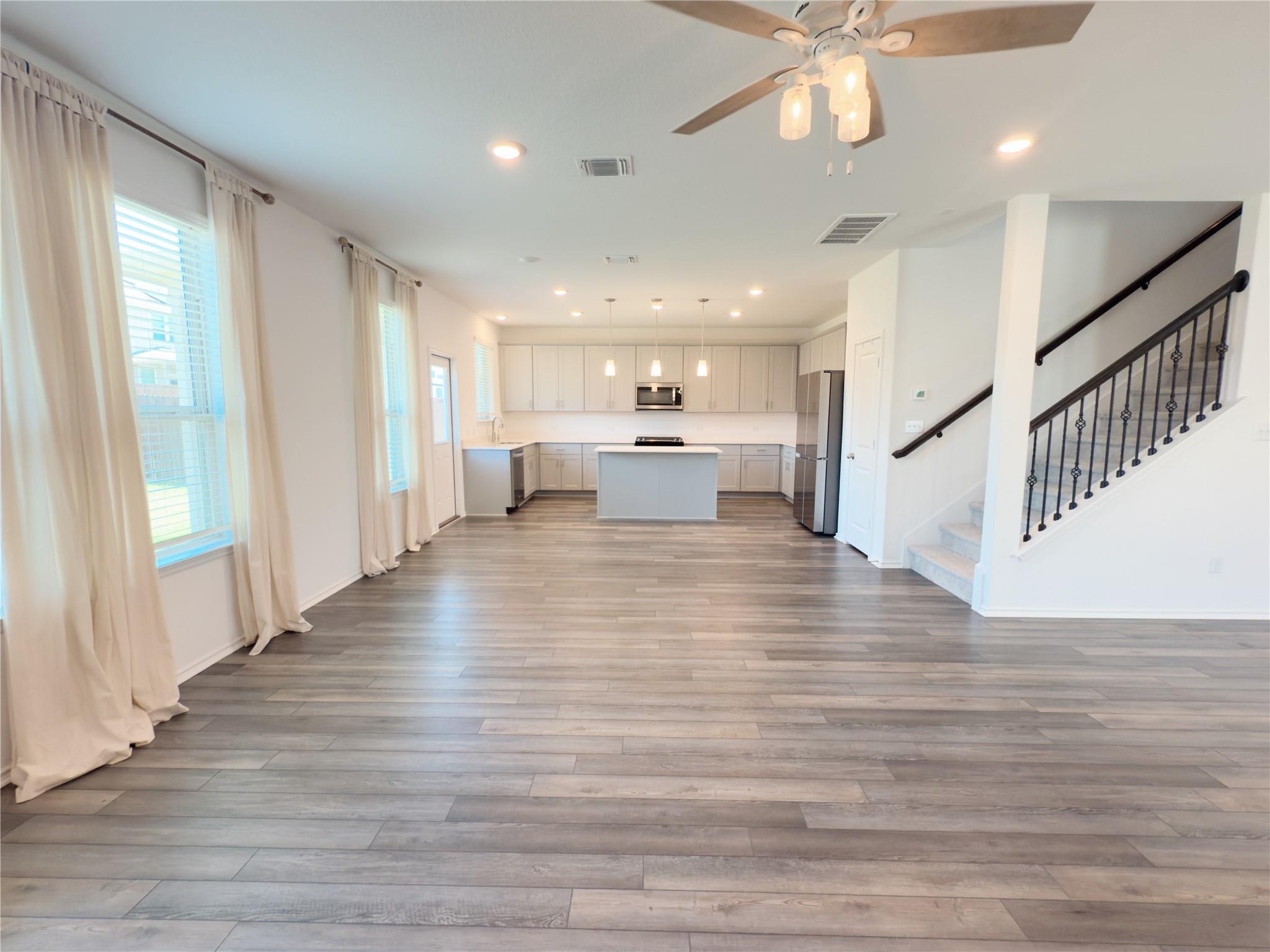 128 Fiery Skipper Ln, Georgetown, TX 78626