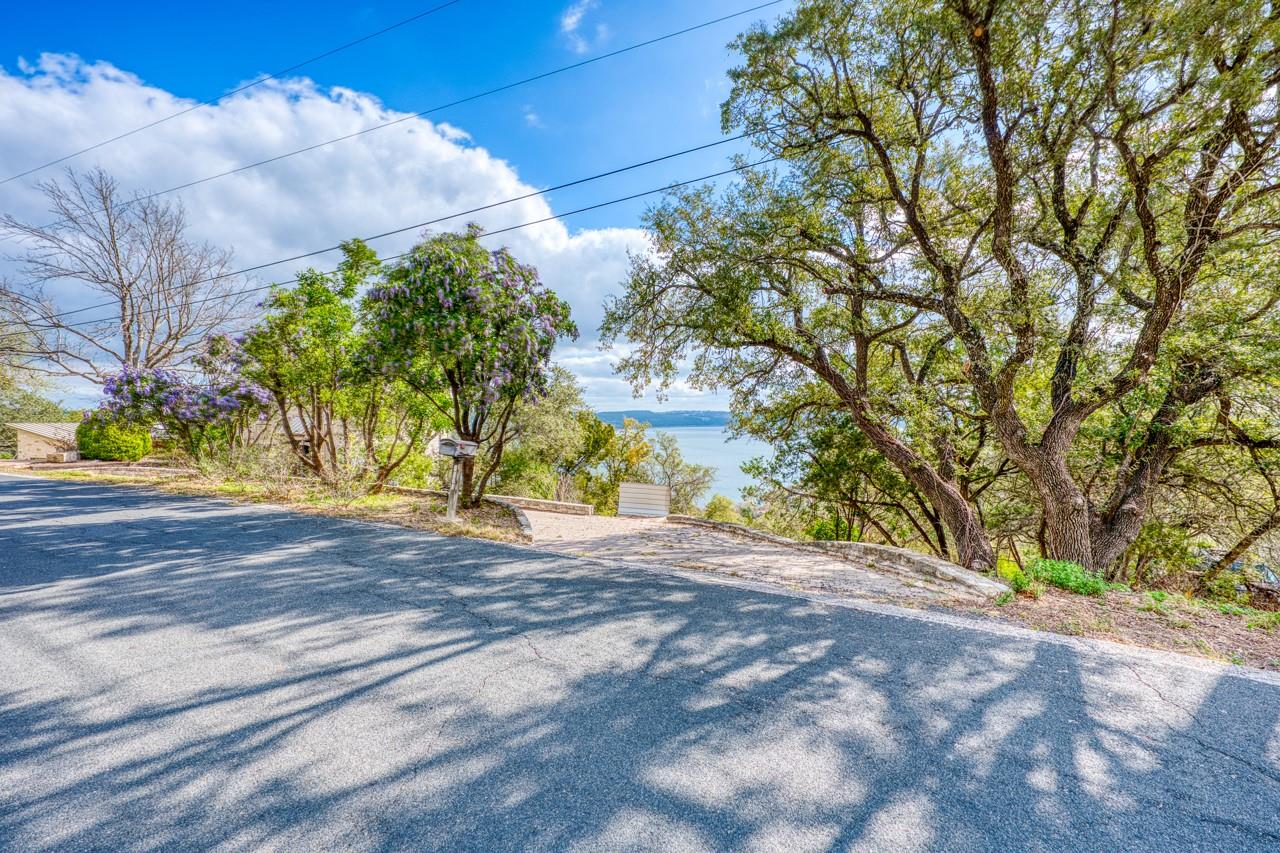 5031 McIntyre Cir, Austin, TX 78734