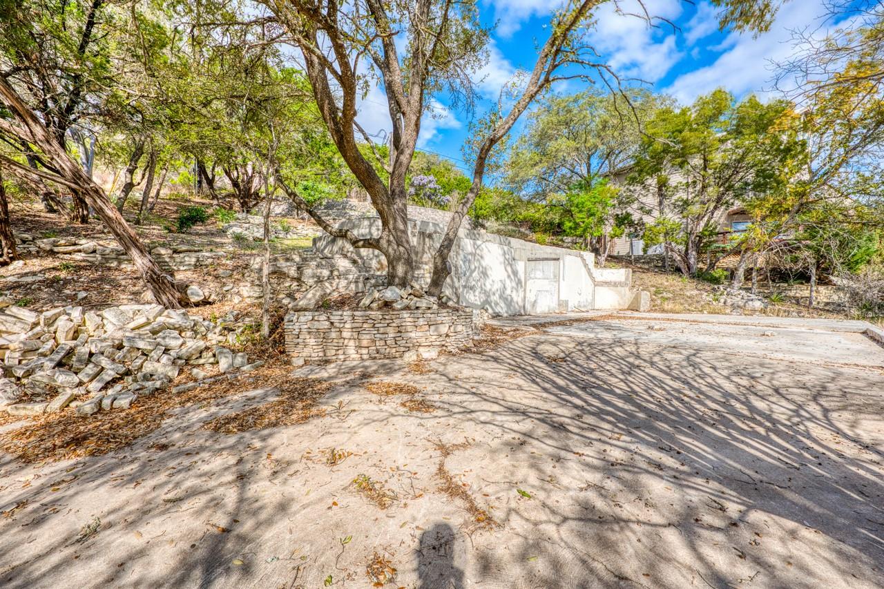 5031 McIntyre Cir, Austin, TX 78734