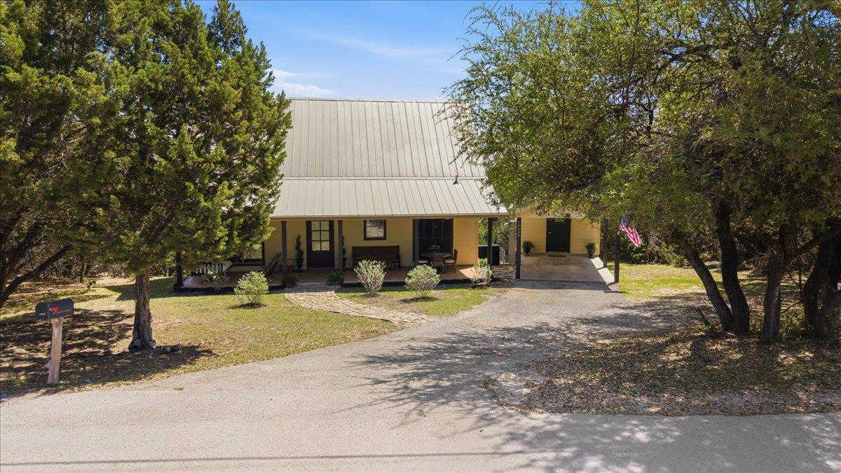 10605 Lake Beach Dr, Dripping Springs, TX 78620