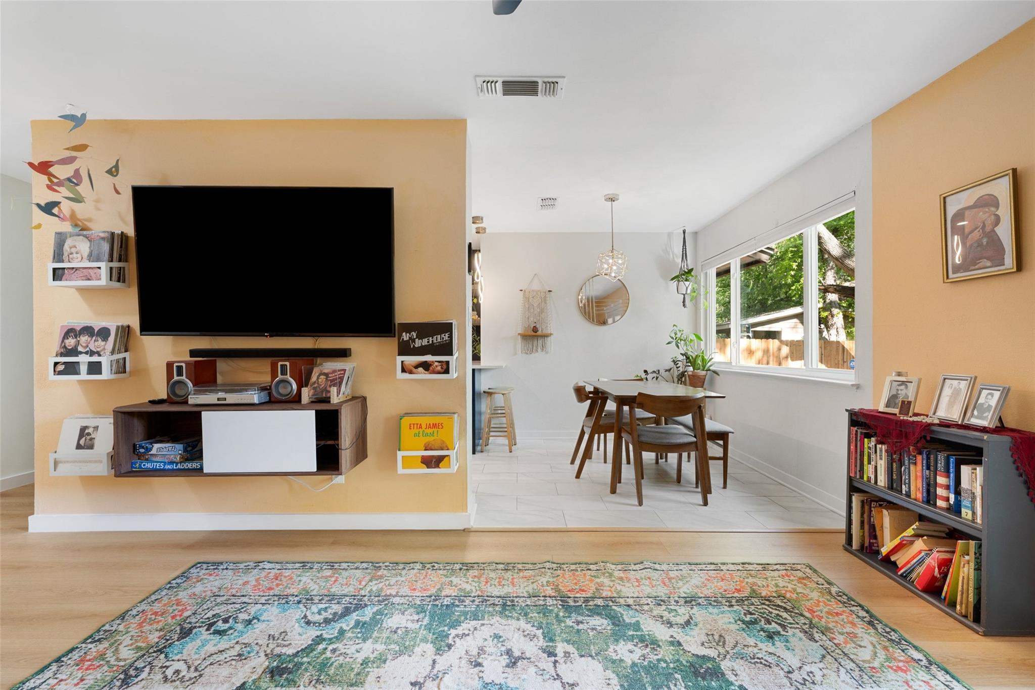 5217 Provencial Dr, Austin, TX 78724