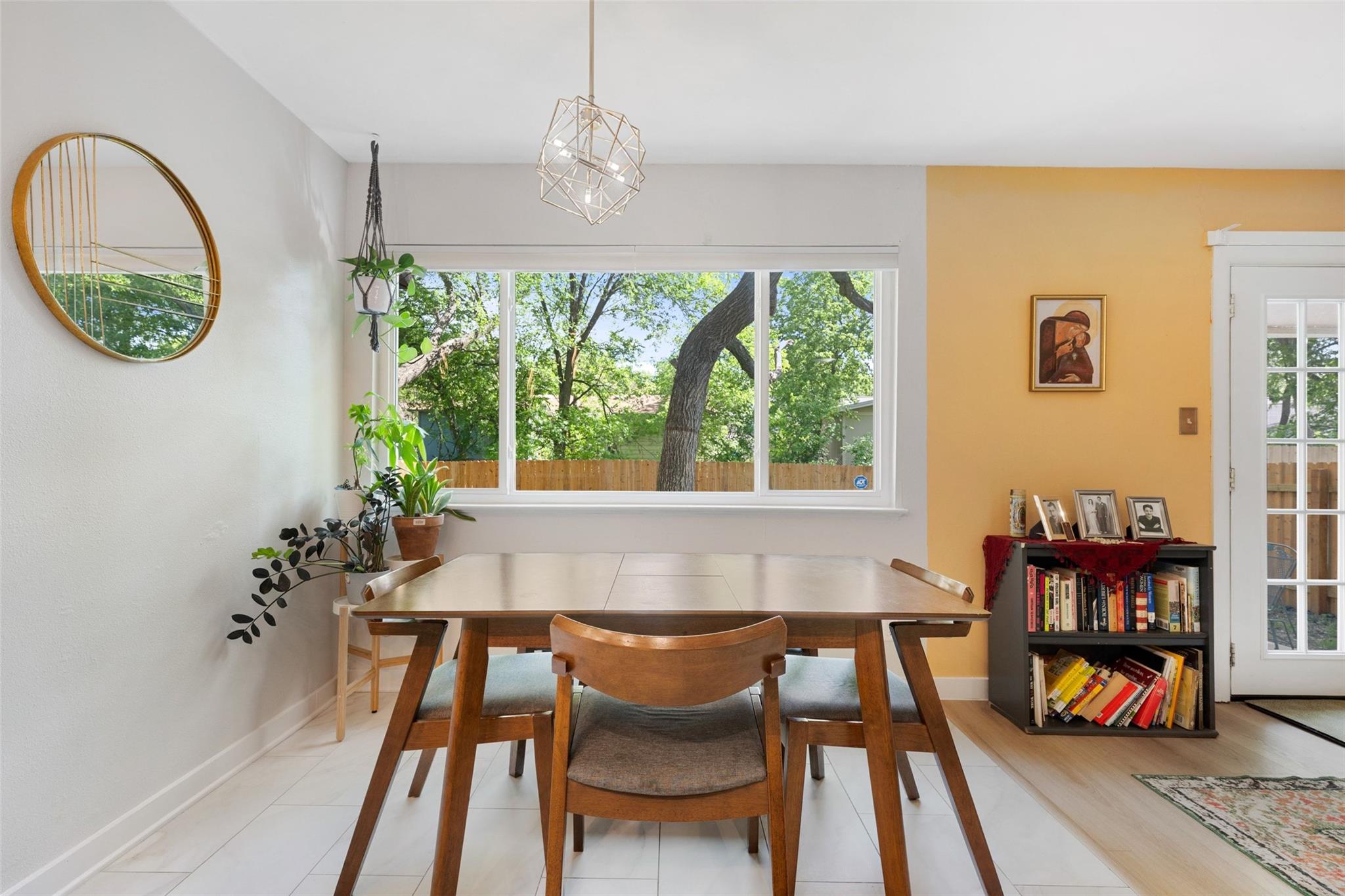 5217 Provencial Dr, Austin, TX 78724