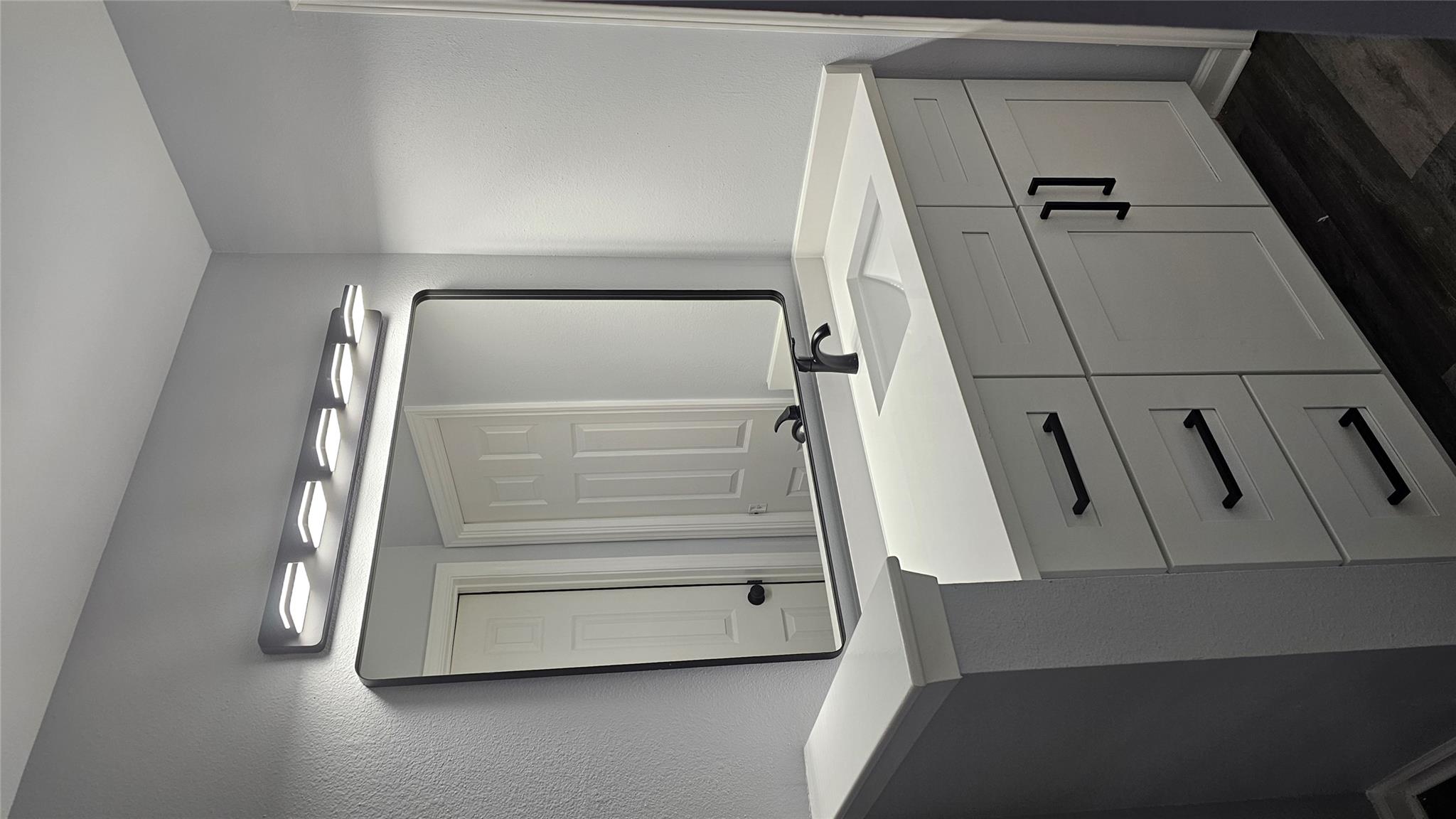 263 Mooring Cir, Lakeway, TX 78734