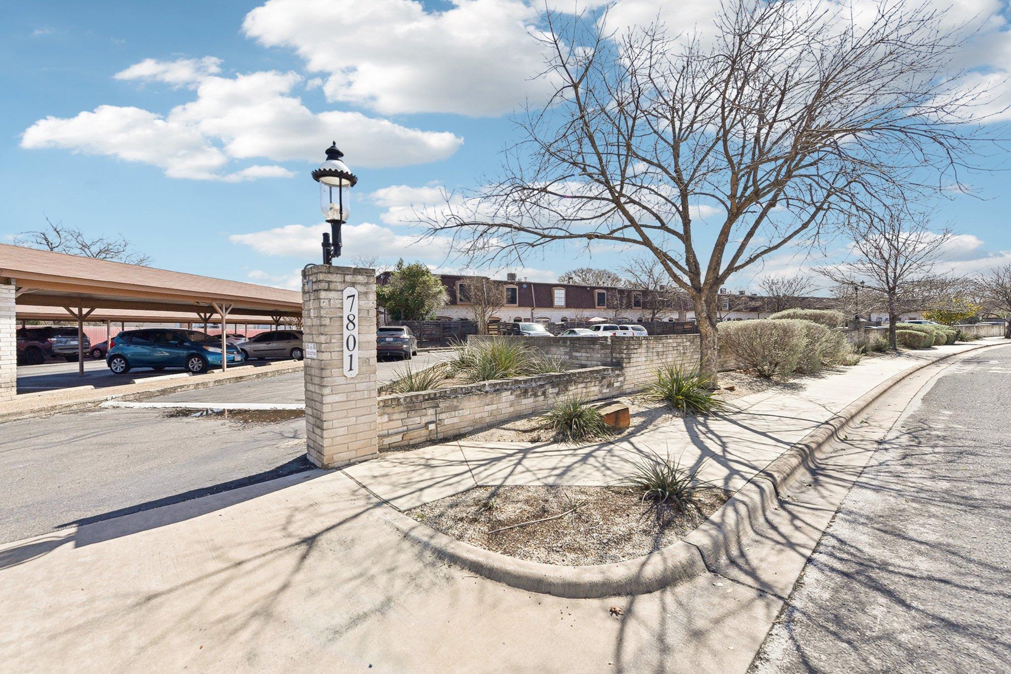 7801 Shoal Creek Blvd # 224, Austin, TX 78757