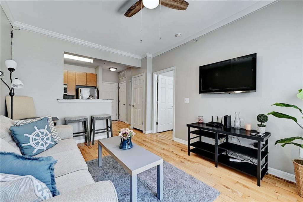 2502 Leon St # 407, Austin, TX 78705