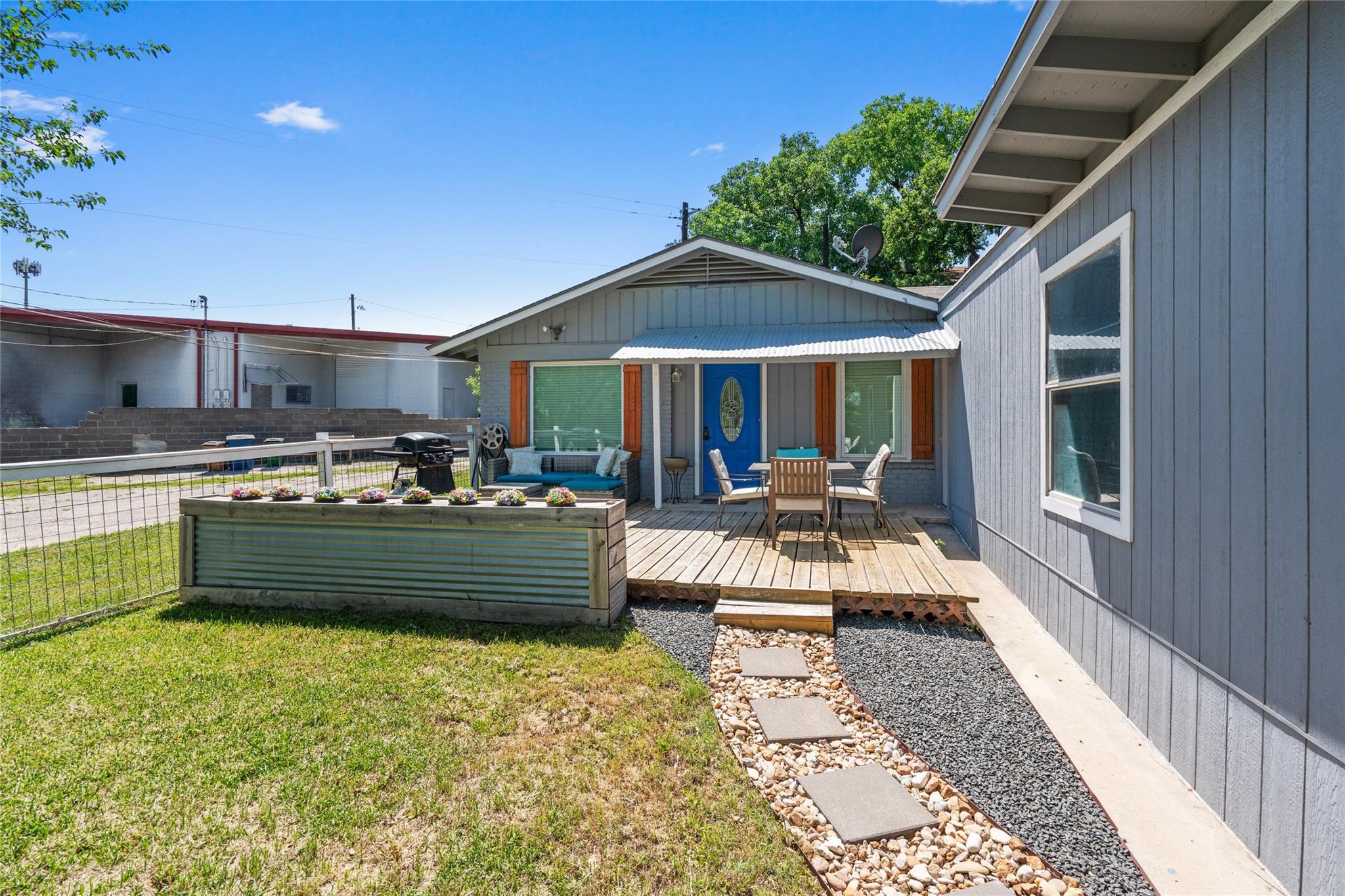 8400 Sequoia Dr, Austin, TX 78758