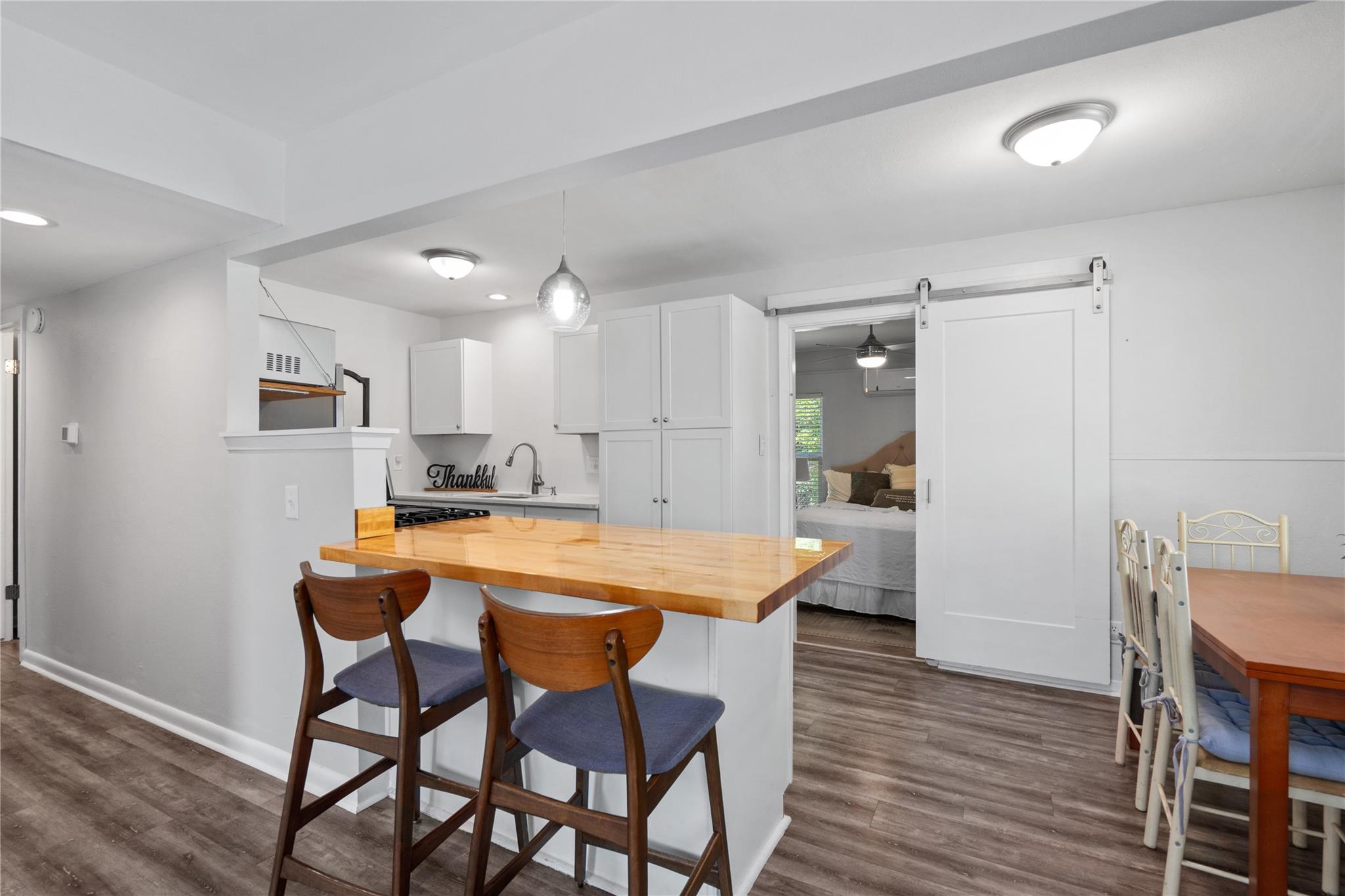 8400 Sequoia Dr, Austin, TX 78758