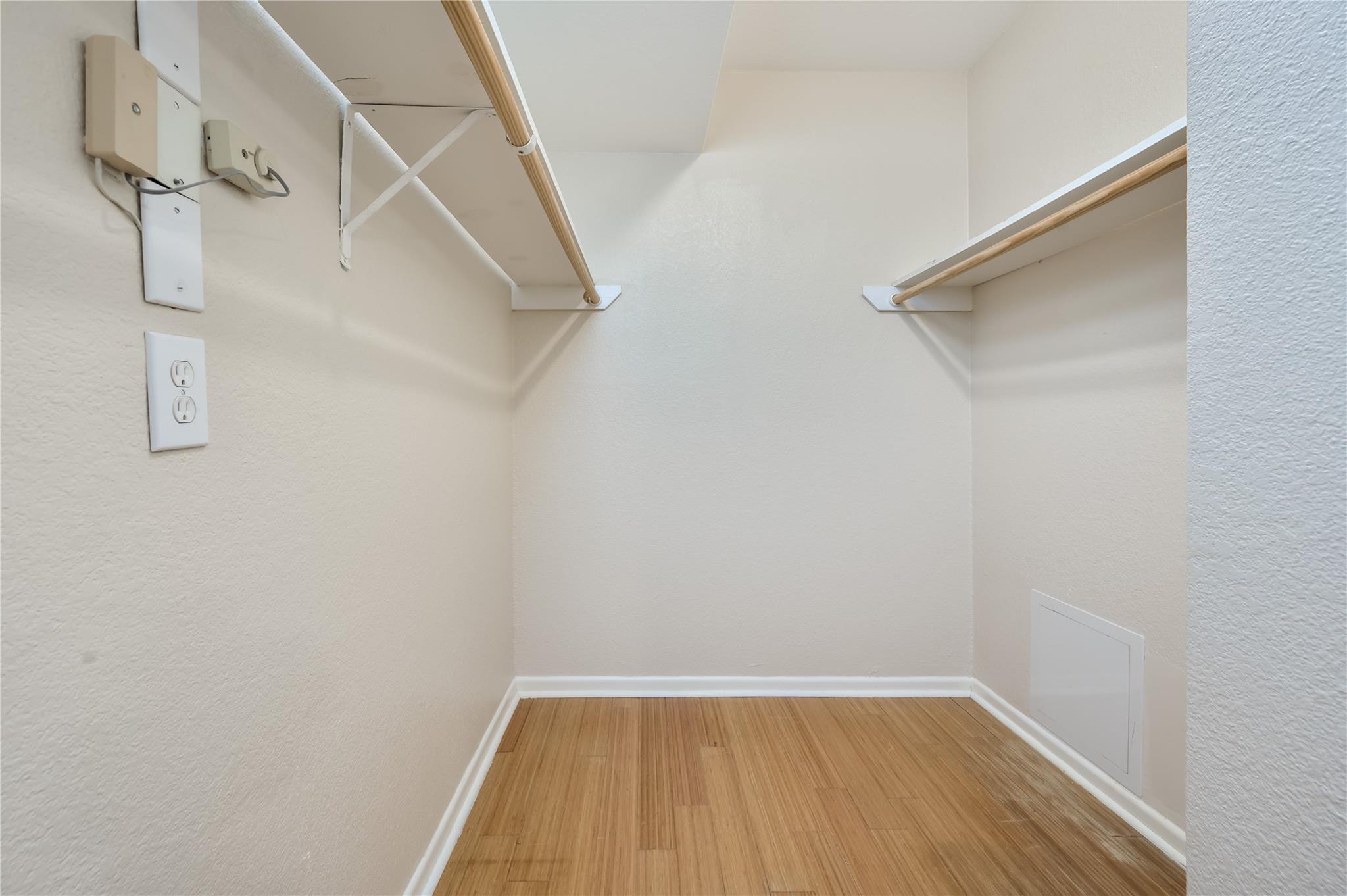 3204 Menchaca Rd # 105, Austin, TX 78704