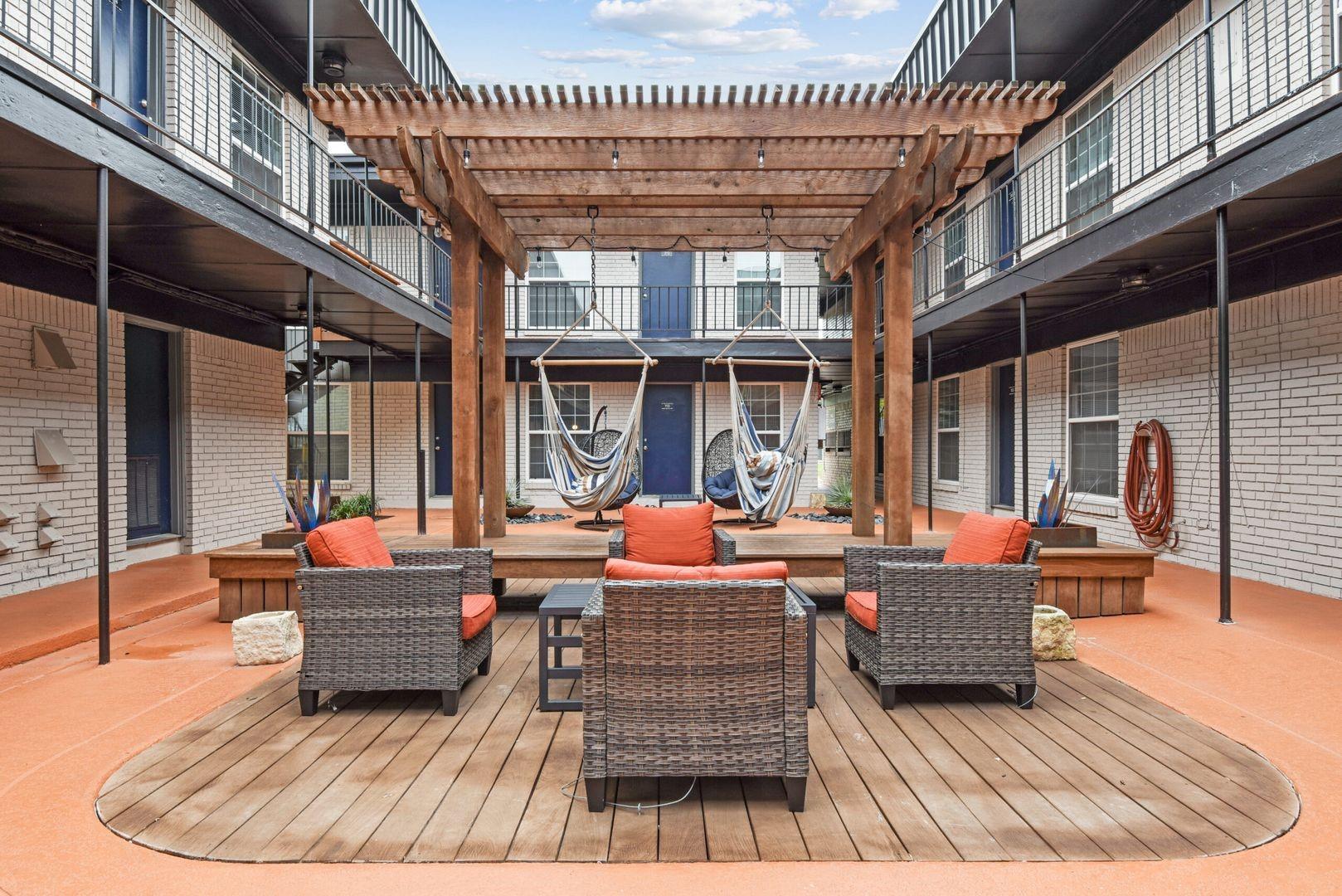 2410 Longview St # D-102, Austin, TX 78705