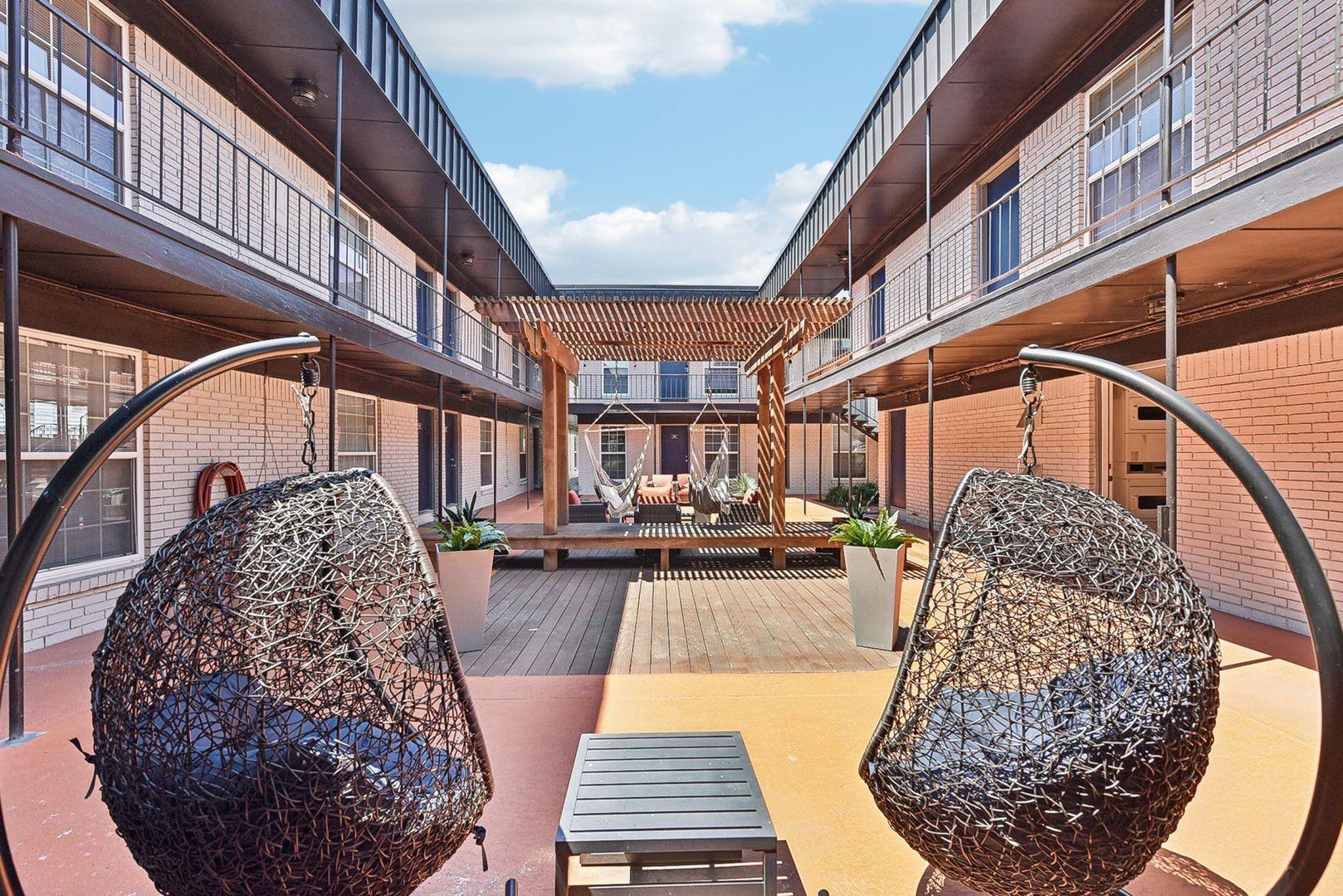 2410 Longview St # D-102, Austin, TX 78705