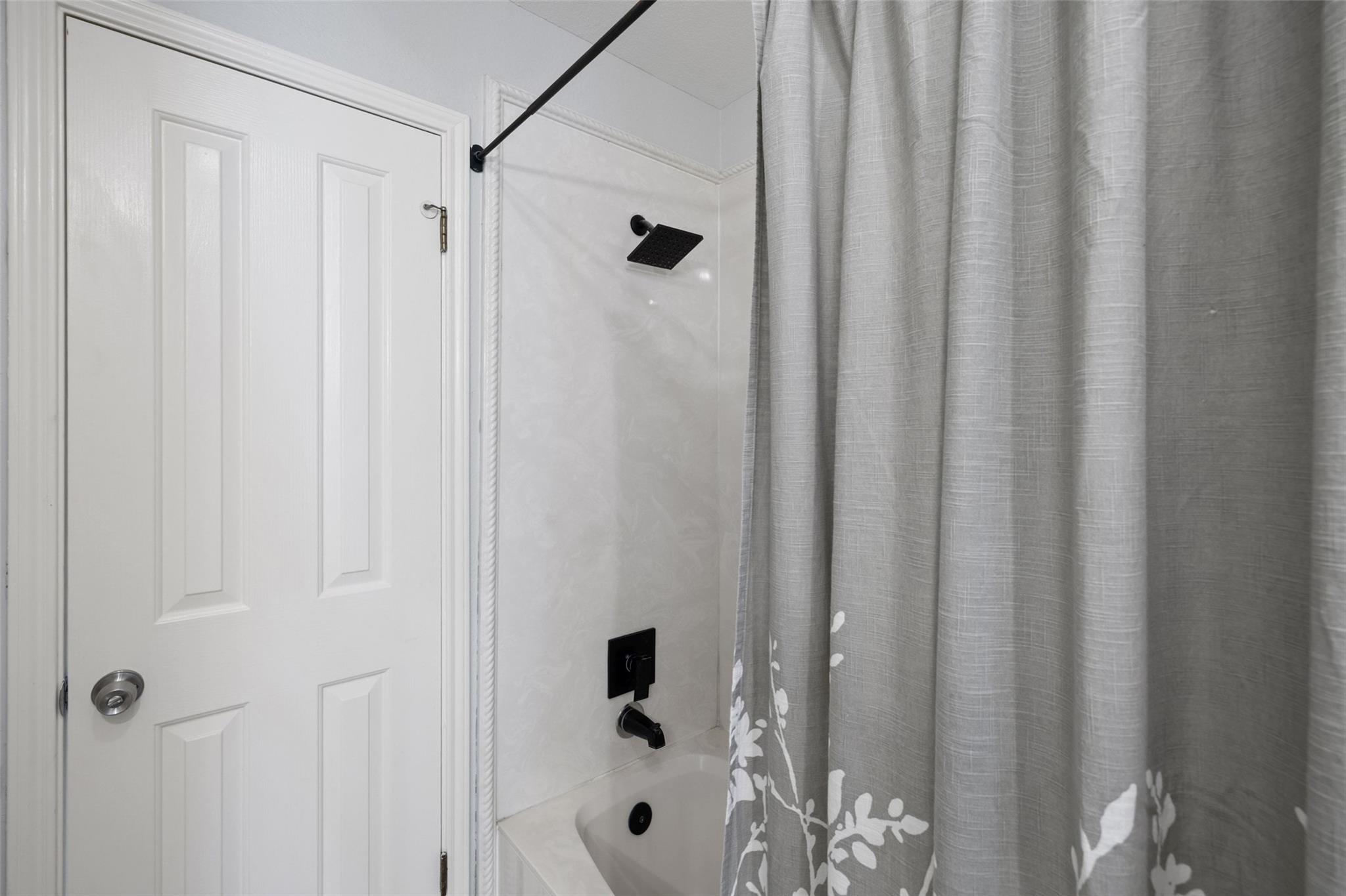 500 Settlers Valley Dr, Pflugerville, TX 78660