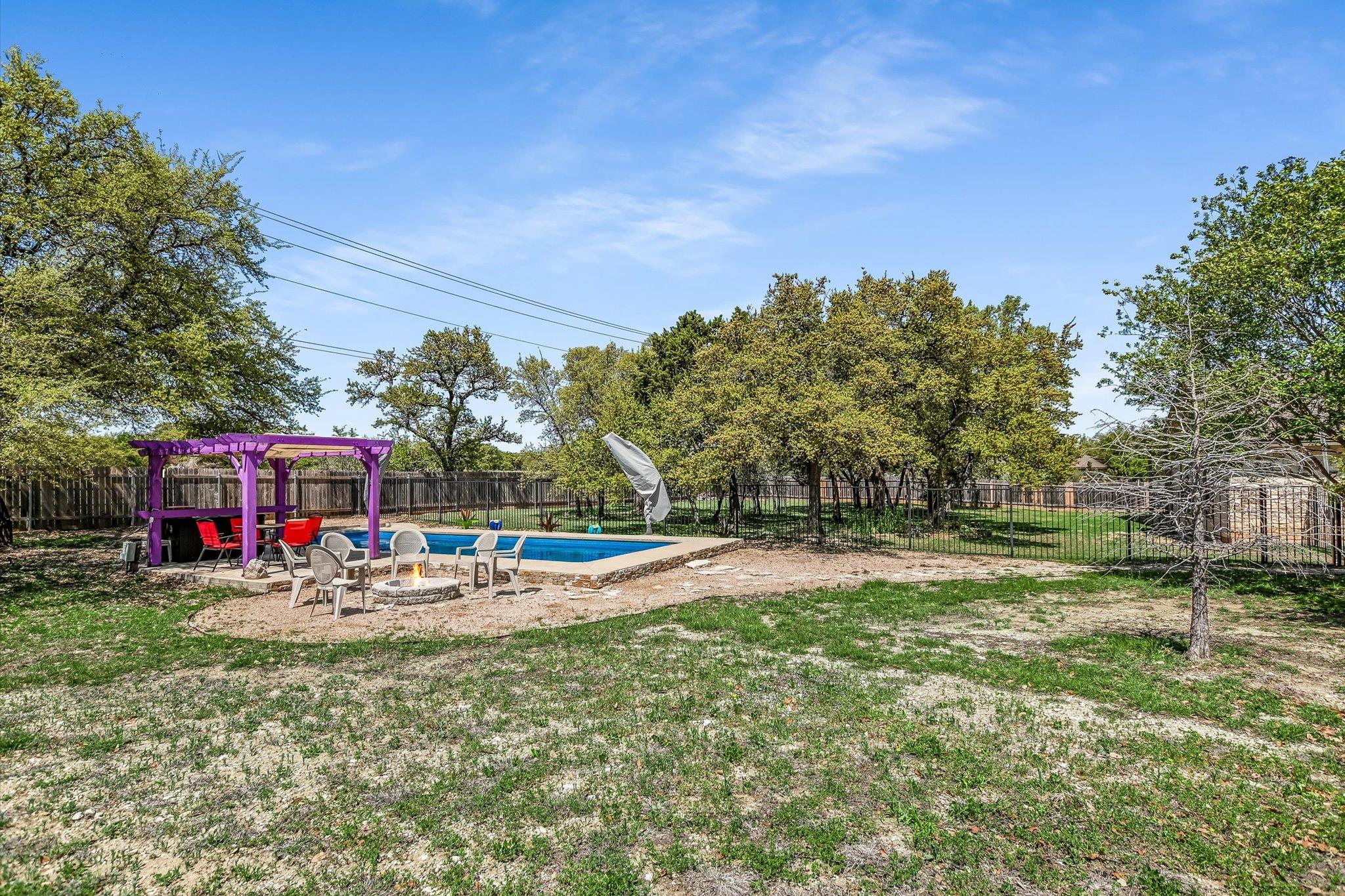 109 Kendra Dr, Liberty Hill, TX 78642