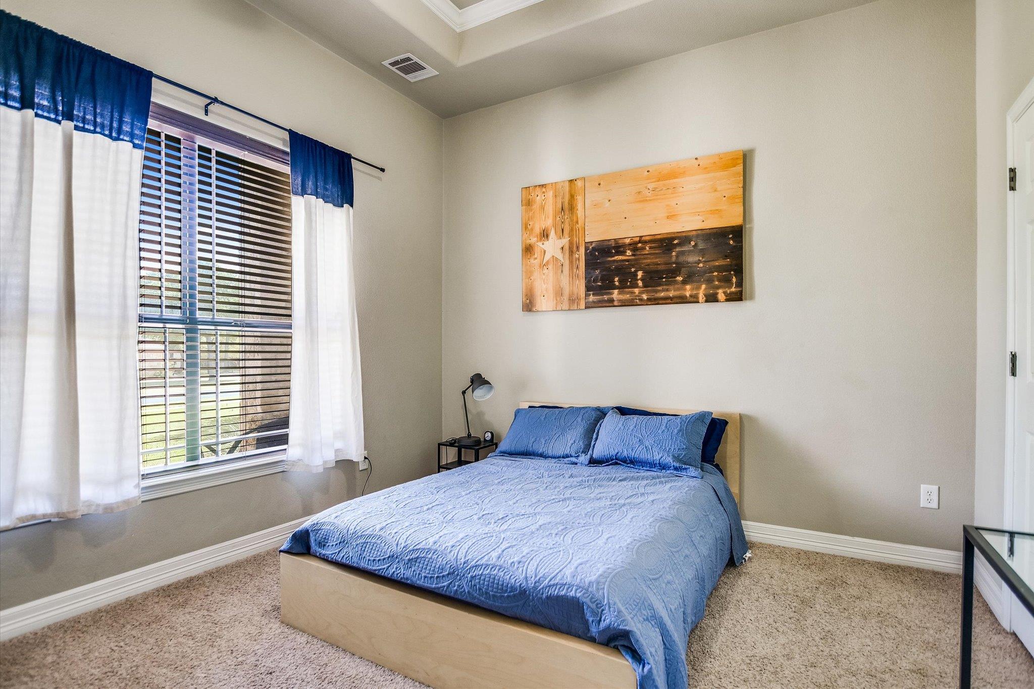 109 Kendra Dr, Liberty Hill, TX 78642