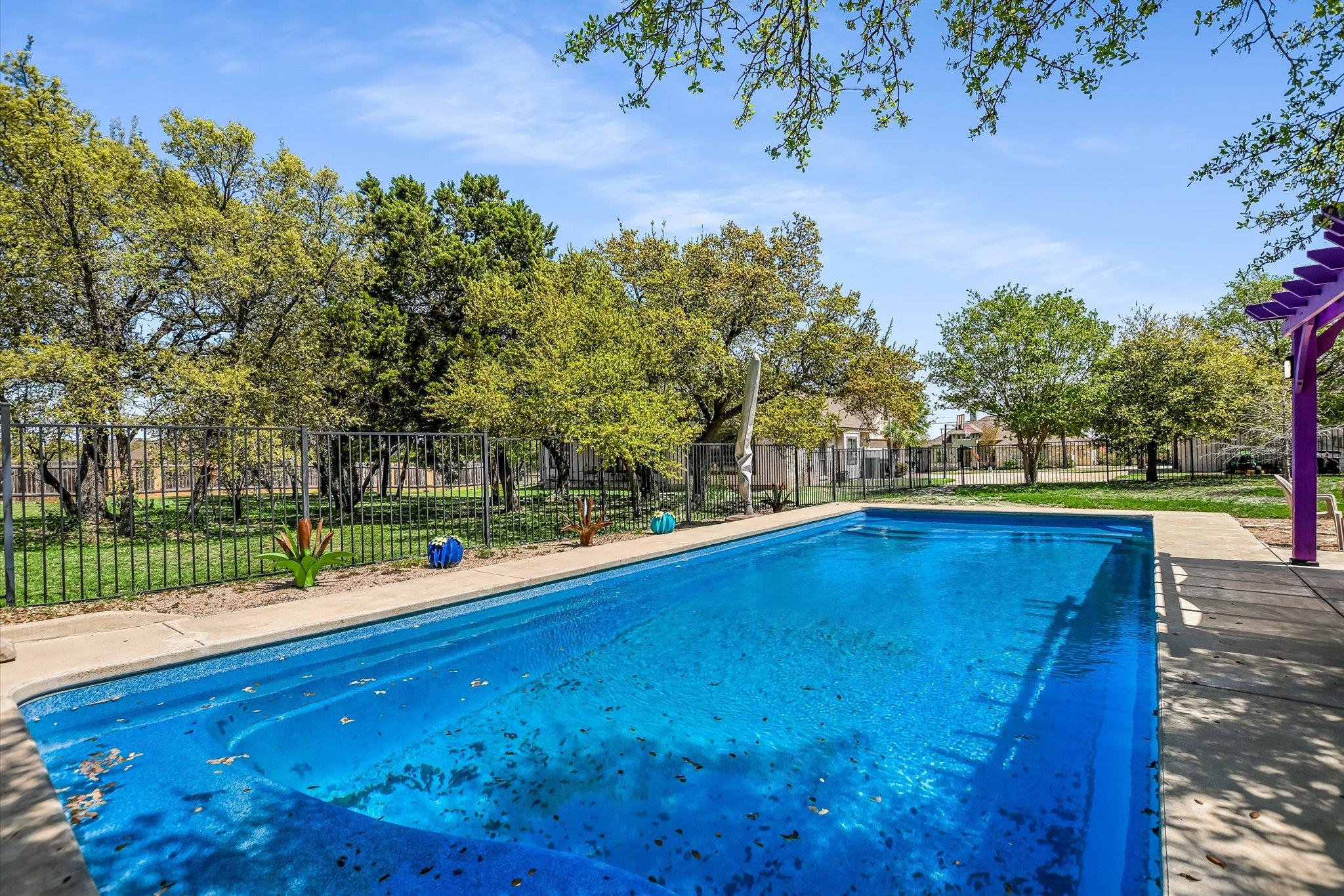 109 Kendra Dr, Liberty Hill, TX 78642