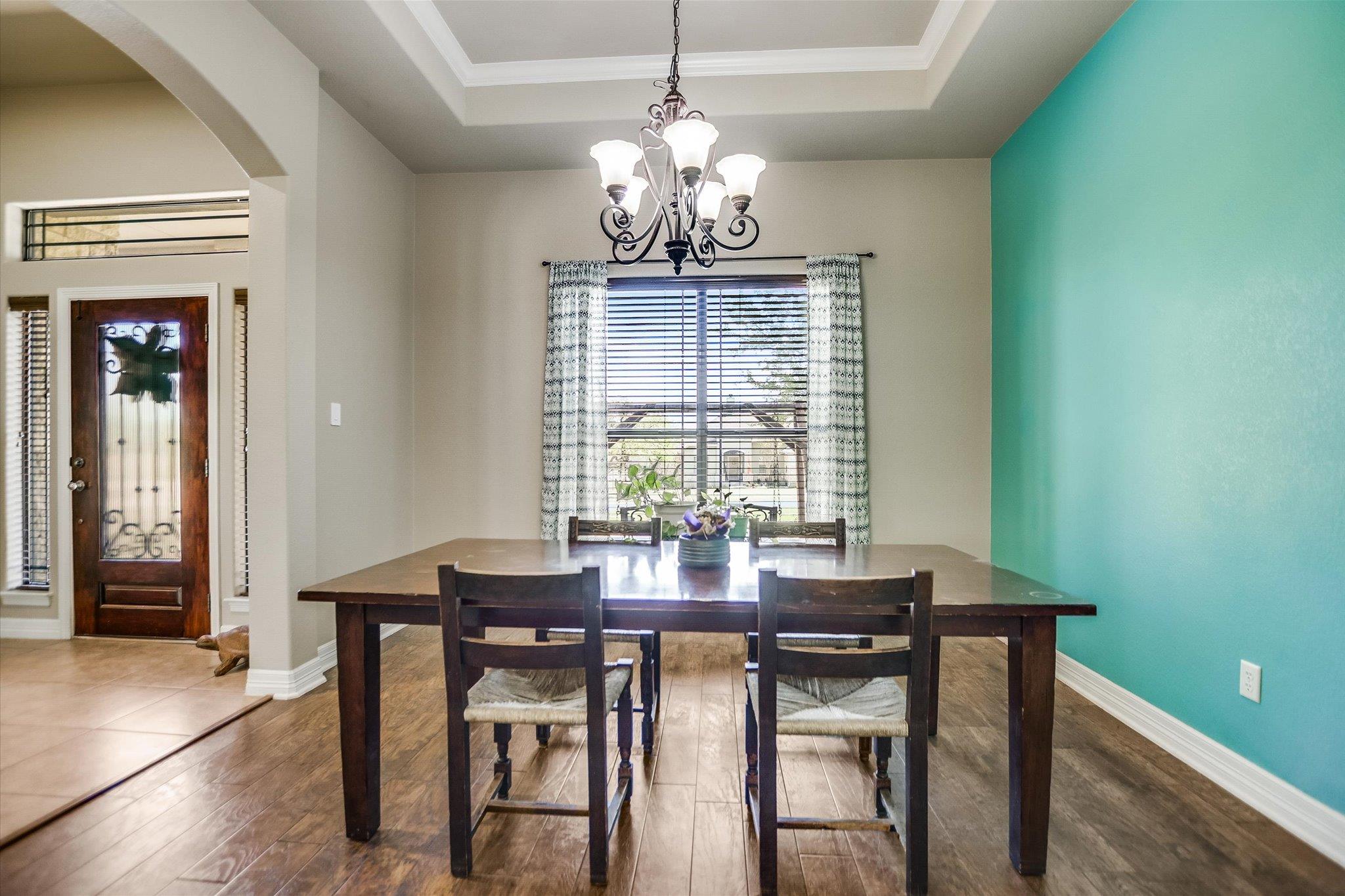 109 Kendra Dr, Liberty Hill, TX 78642