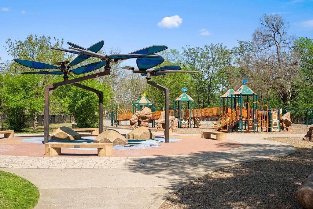 1605 Willow St # A, Austin, TX 78702