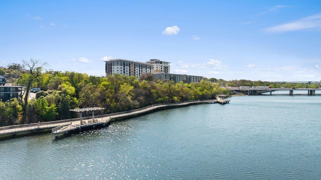 1605 Willow St # A, Austin, TX 78702