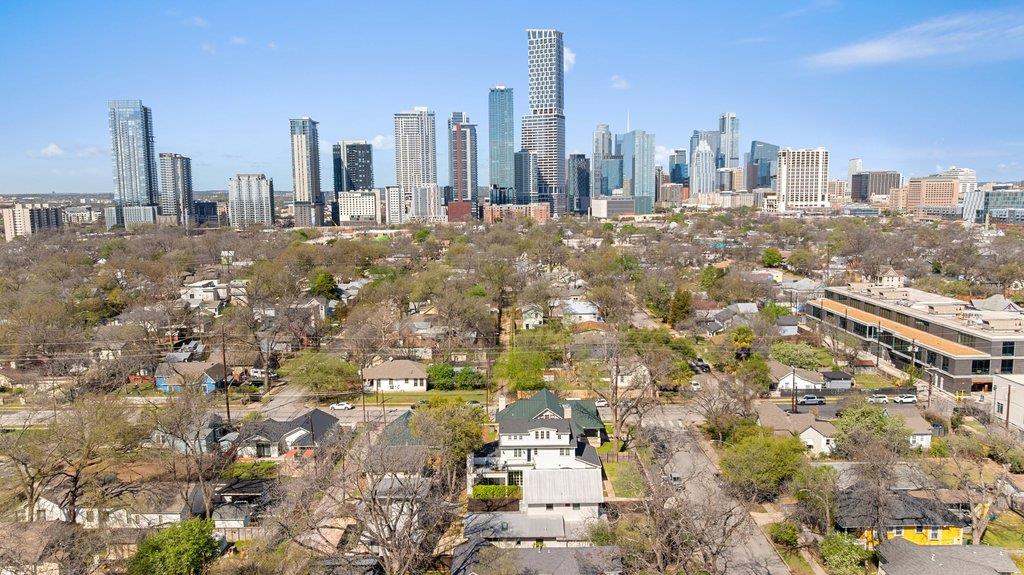 1605 Willow St # A, Austin, TX 78702