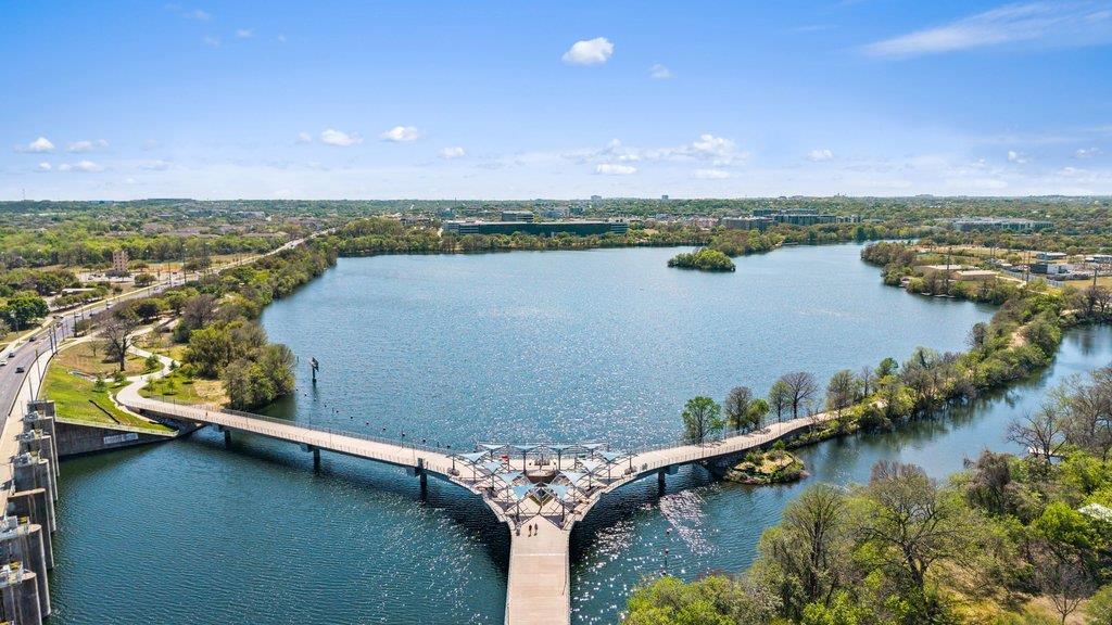 1605 Willow St # A, Austin, TX 78702