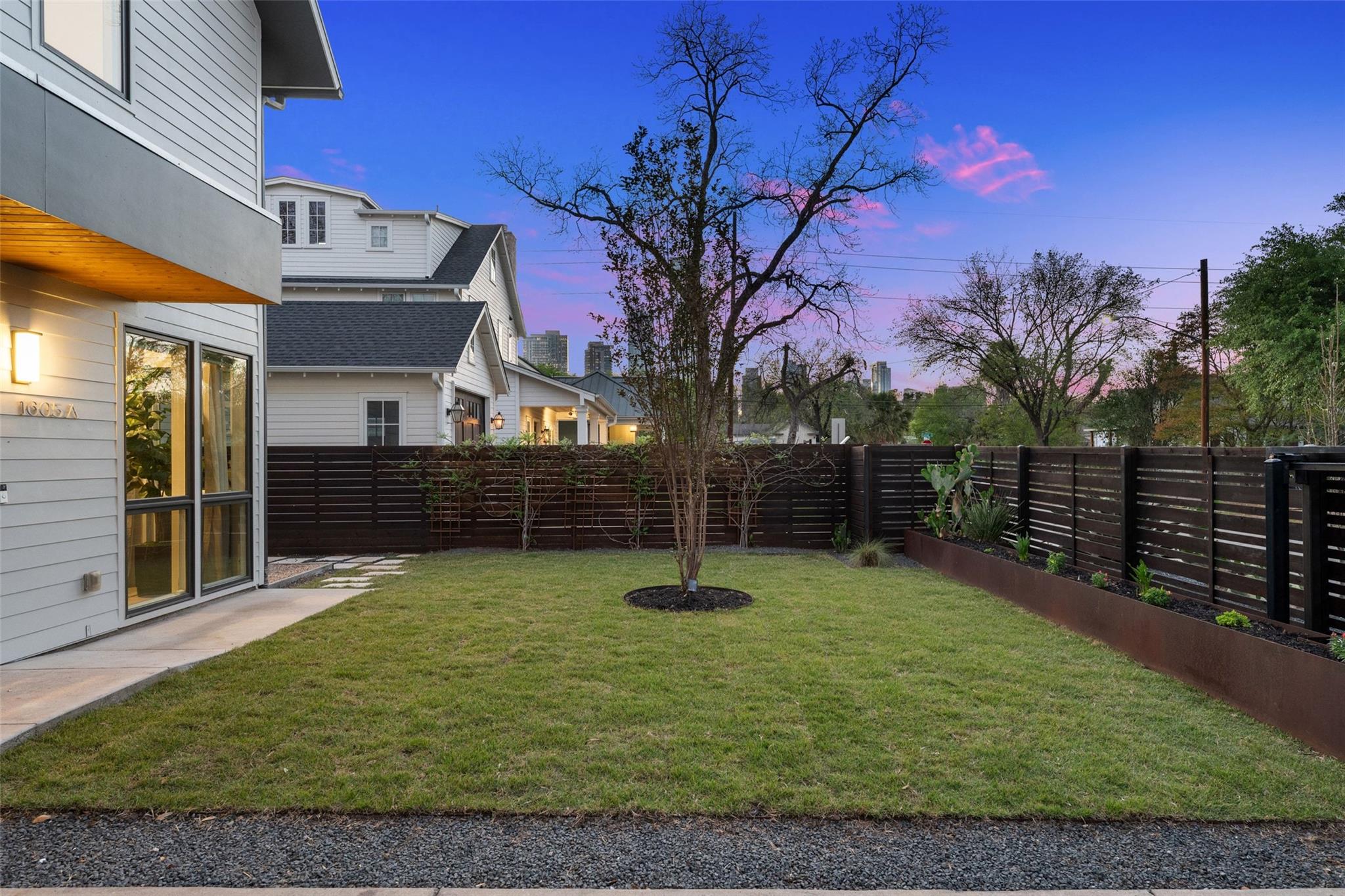 1605 Willow St # A, Austin, TX 78702