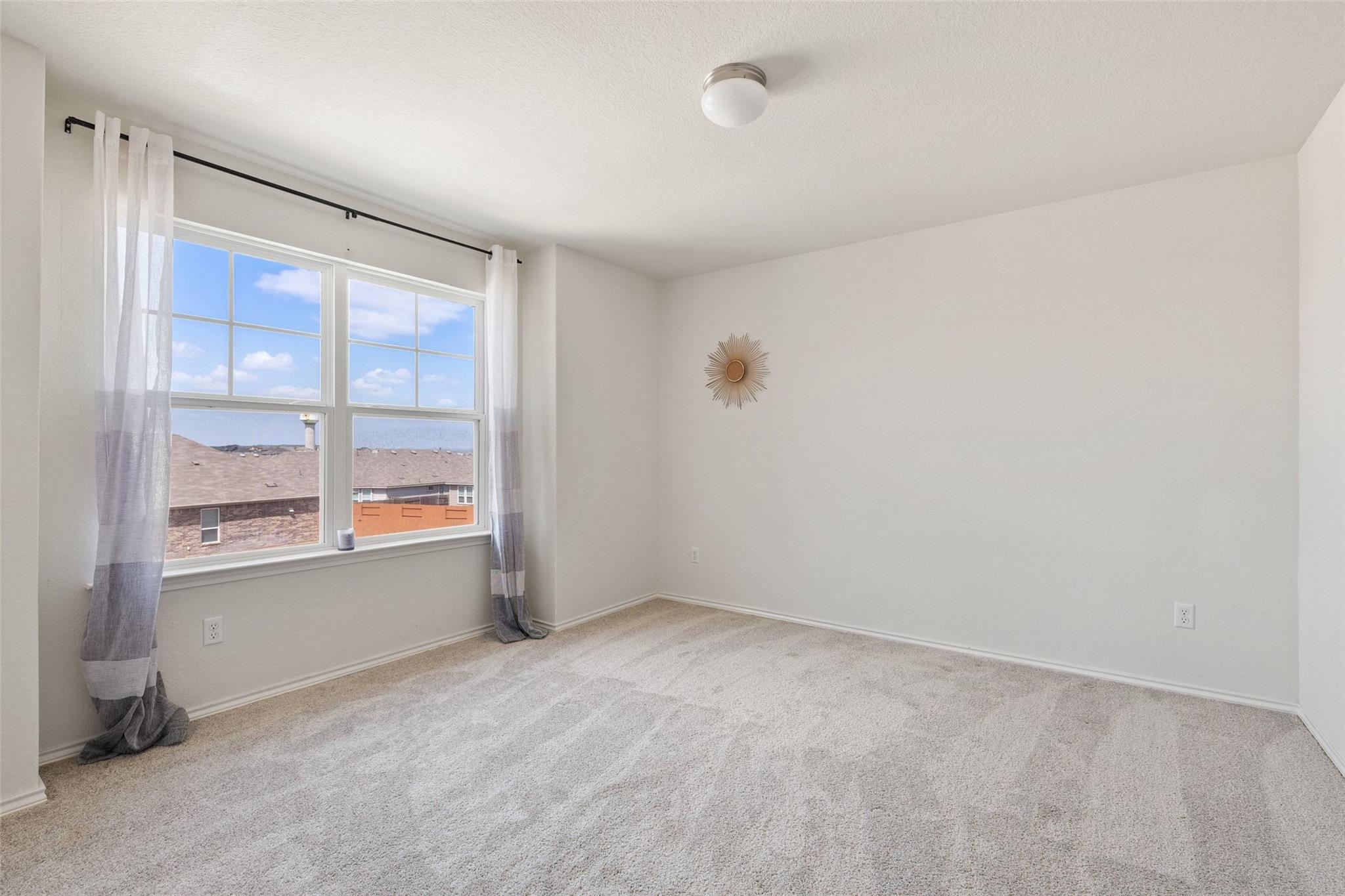 290 Bayberry Cir, Buda, TX 78610