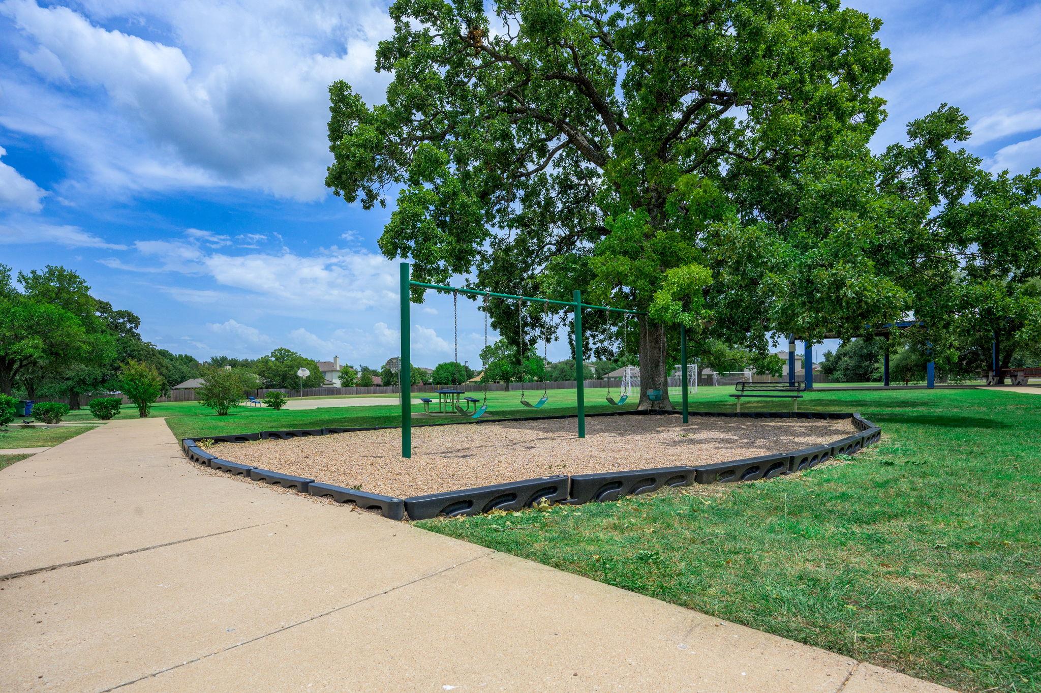 207 Presidio Dr, Leander, TX 78641