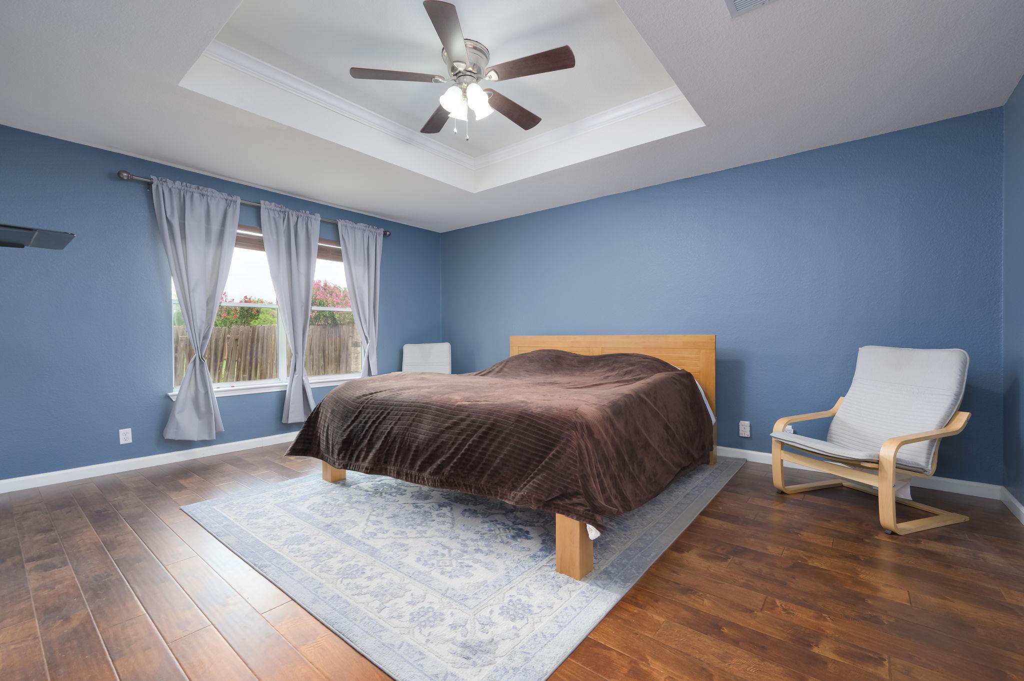 207 Presidio Dr, Leander, TX 78641