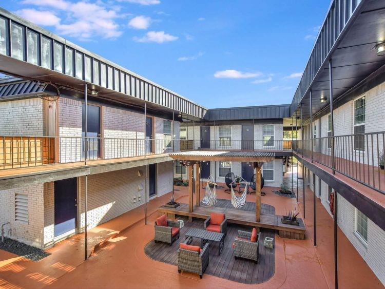 2410 Longview St # D-204, Austin, TX 78705