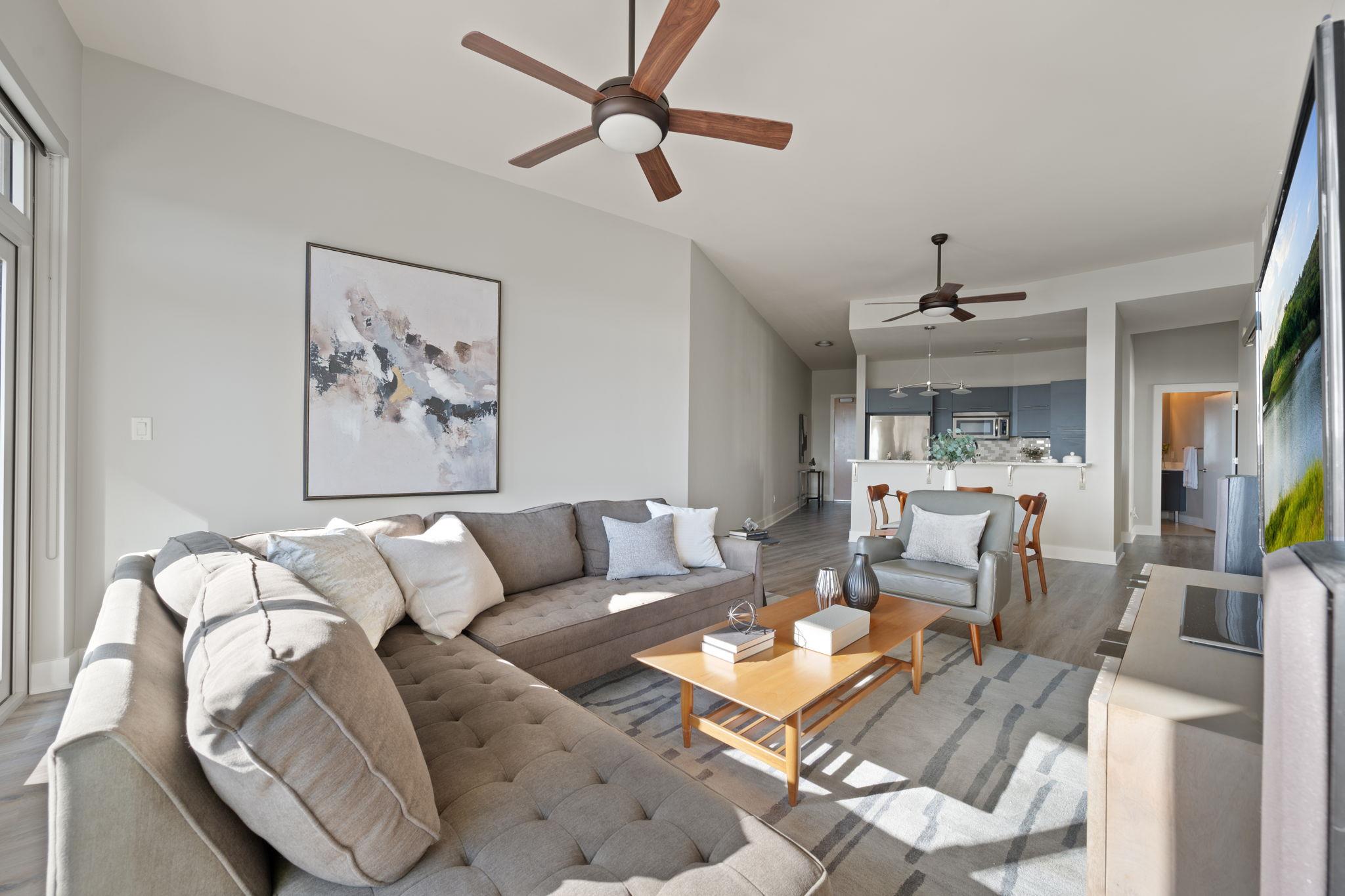 603 Davis St # 2009, Austin, TX 78701