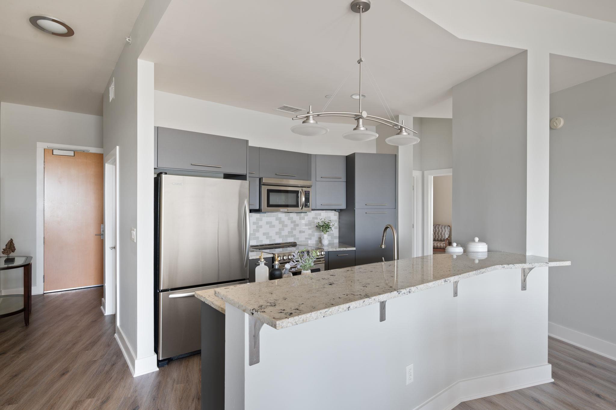 603 Davis St # 2009, Austin, TX 78701