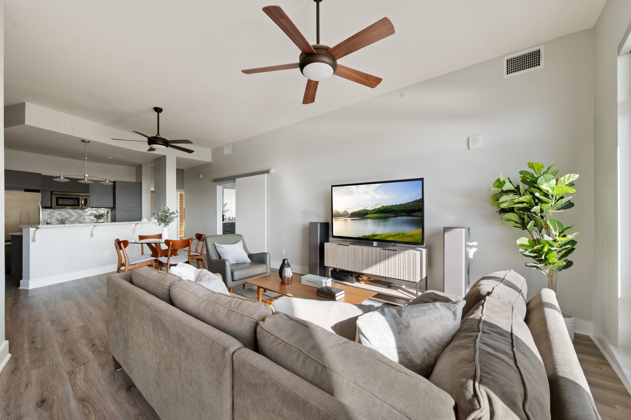 603 Davis St # 2009, Austin, TX 78701