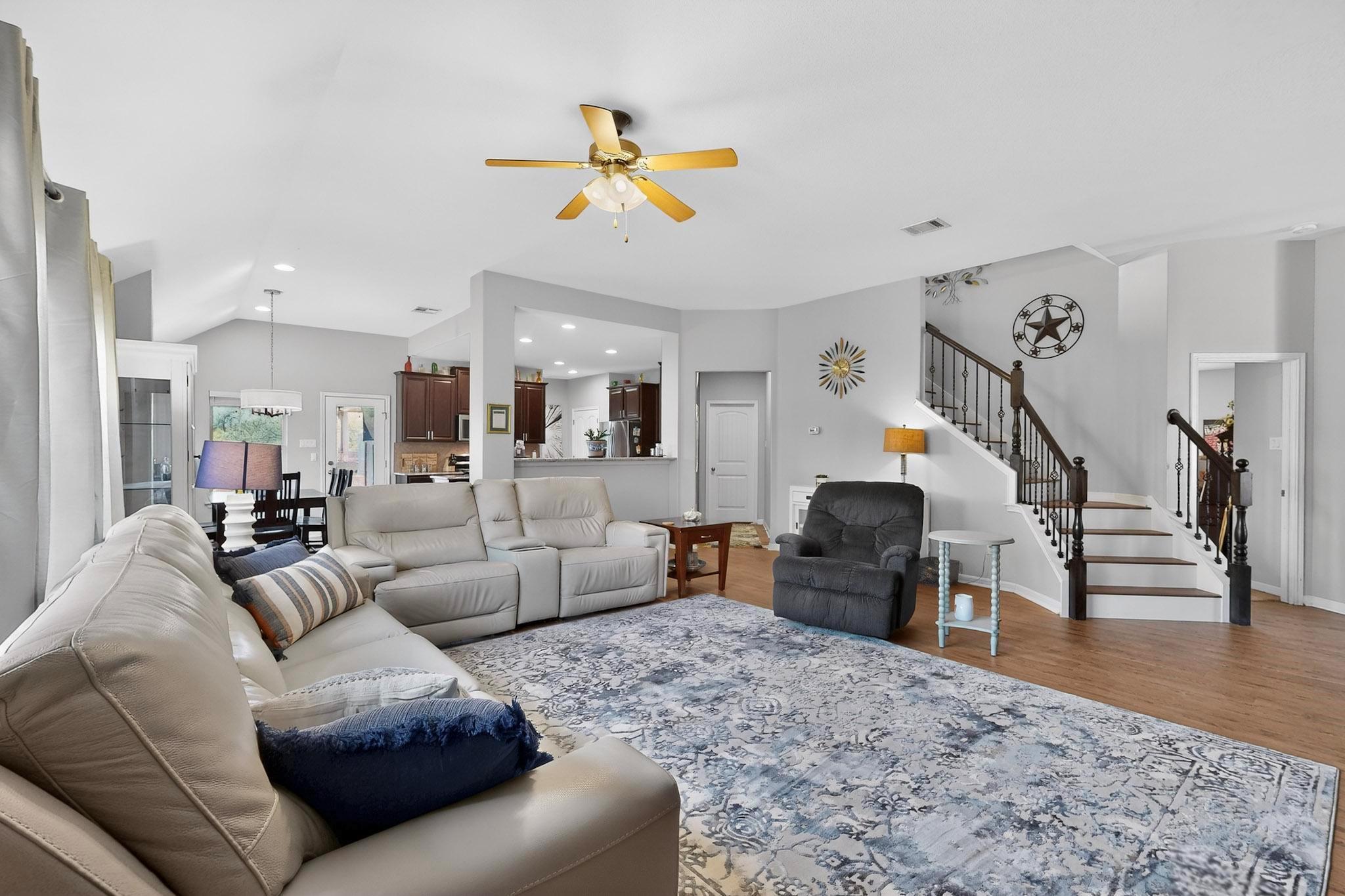 296 Still Hollow Crk, Buda, TX 78610