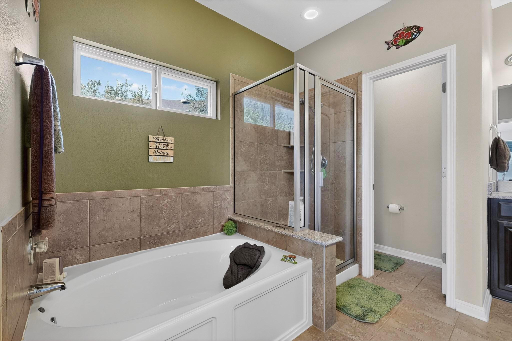 296 Still Hollow Crk, Buda, TX 78610