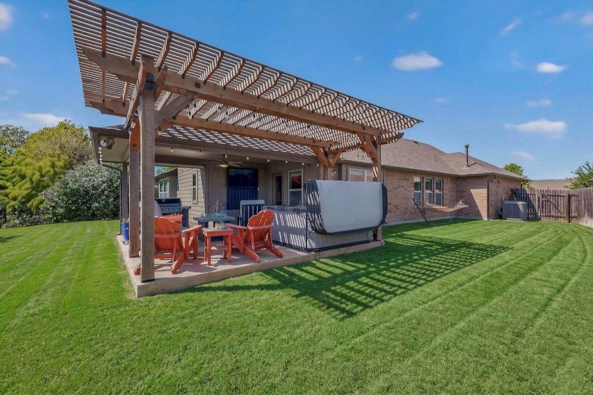 296 Still Hollow Crk, Buda, TX 78610