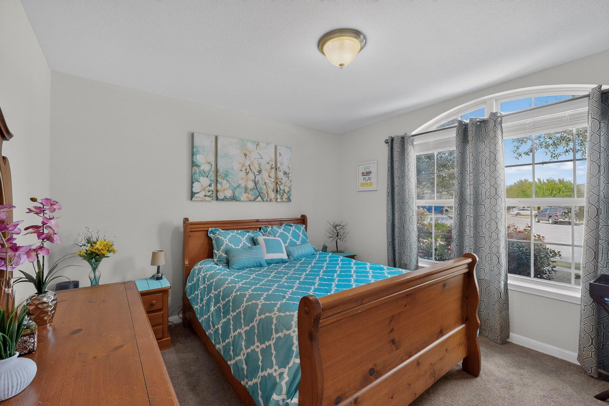 296 Still Hollow Crk, Buda, TX 78610